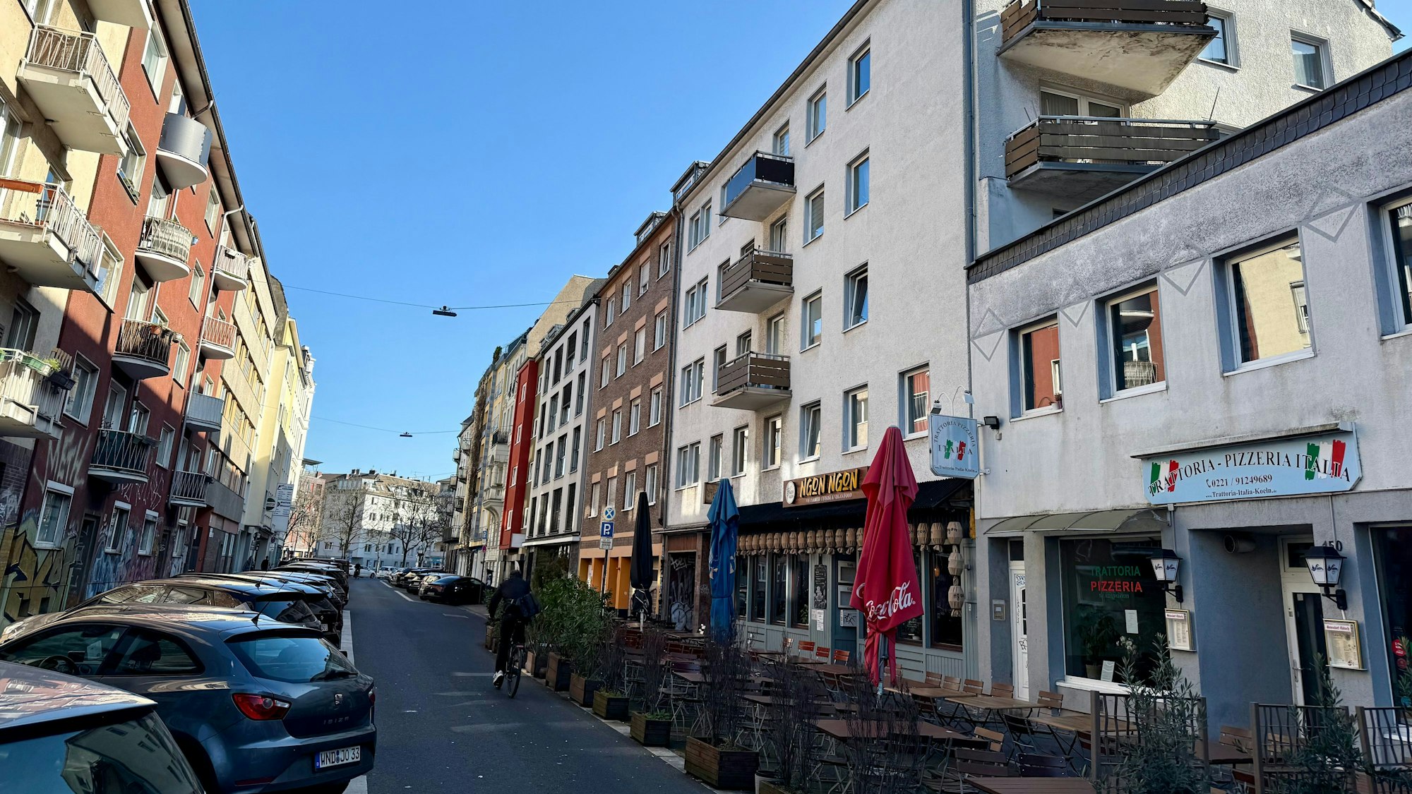 Wohn- und Geschäftshaus in der Maybachstraße in Köln