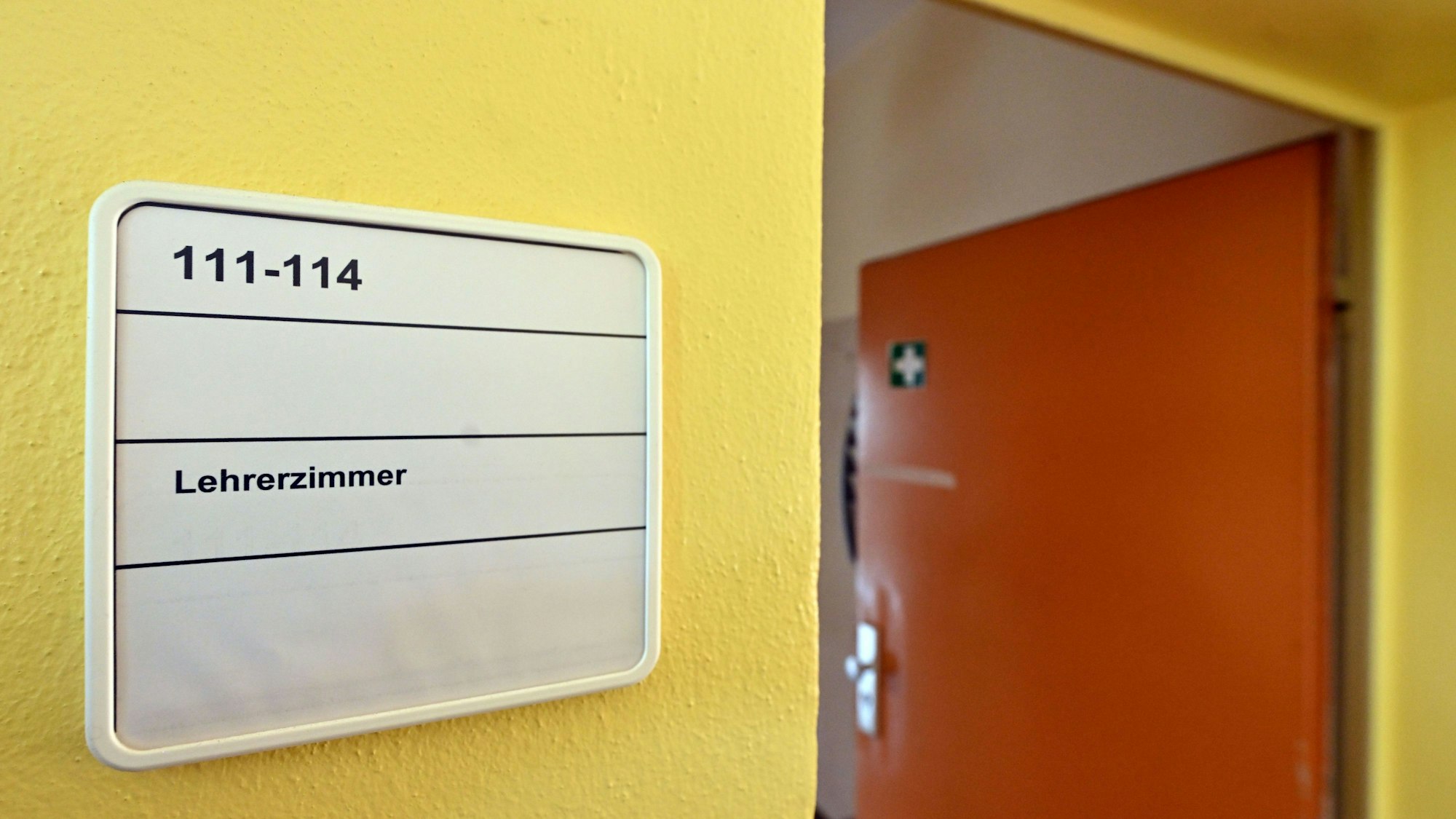 Im Fall einer dauerkranken Lehrerin ermittelt nun auch die Staatsanwaltschaft.