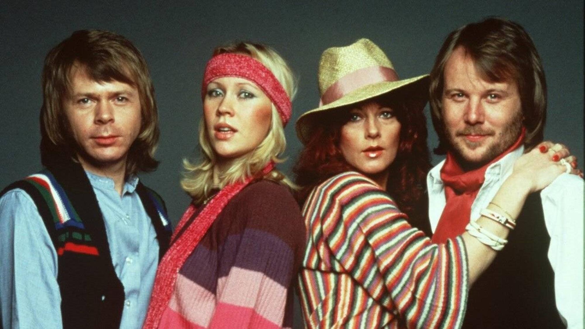 ABBA posieren.