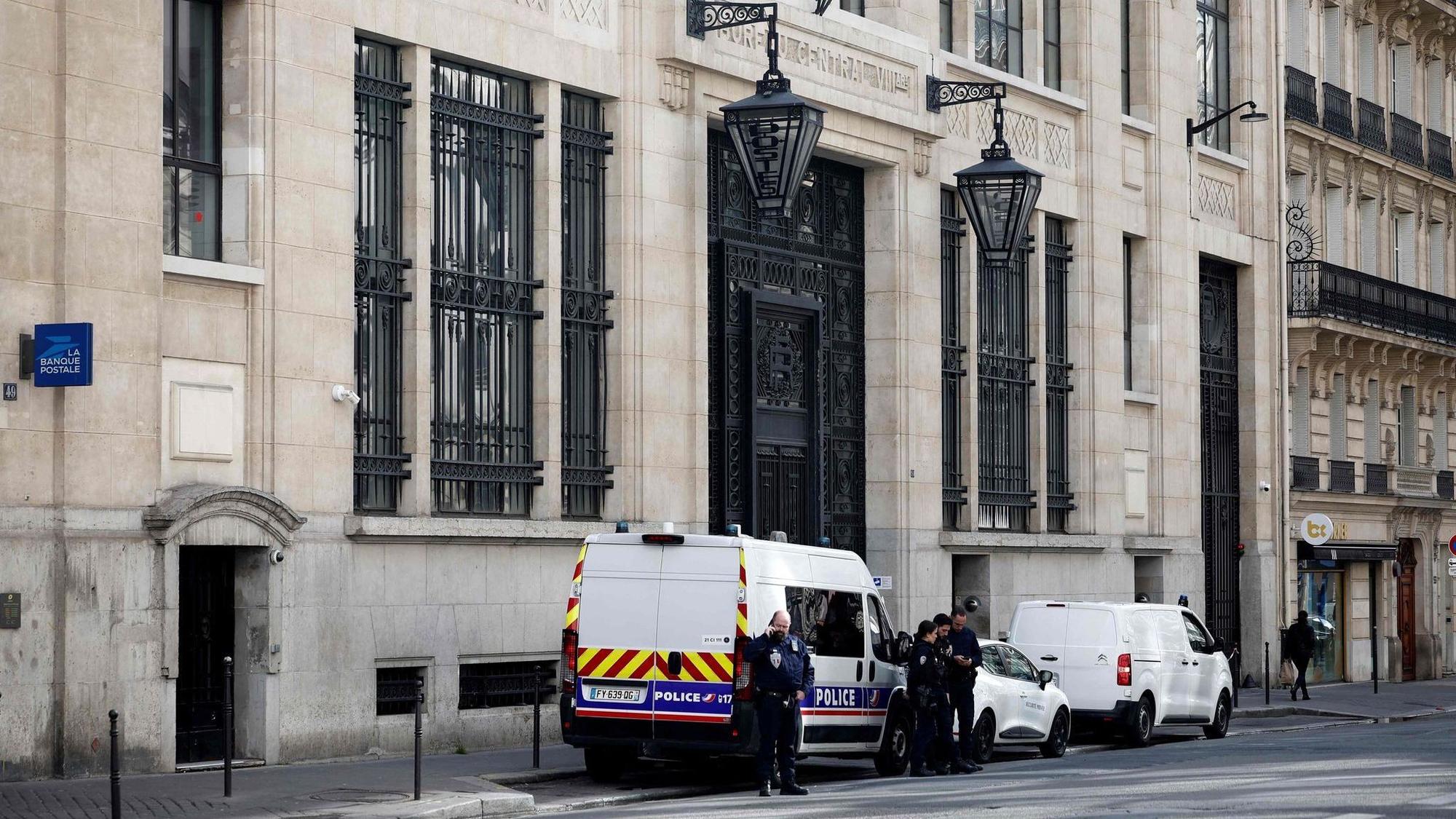 Vereitelter Sprengstoffanschlag auf eine Bank in Paris