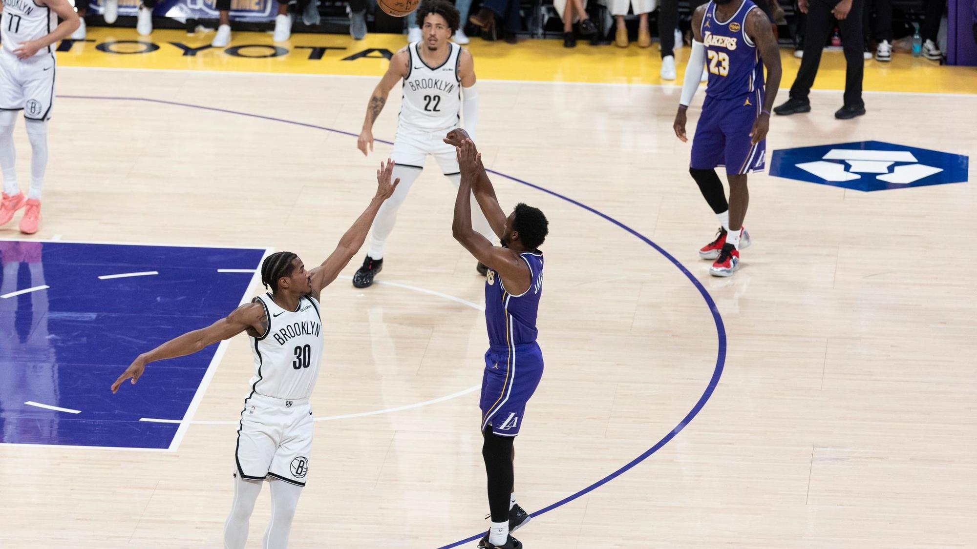 Los Angeles Lakers - Brooklyn Nets