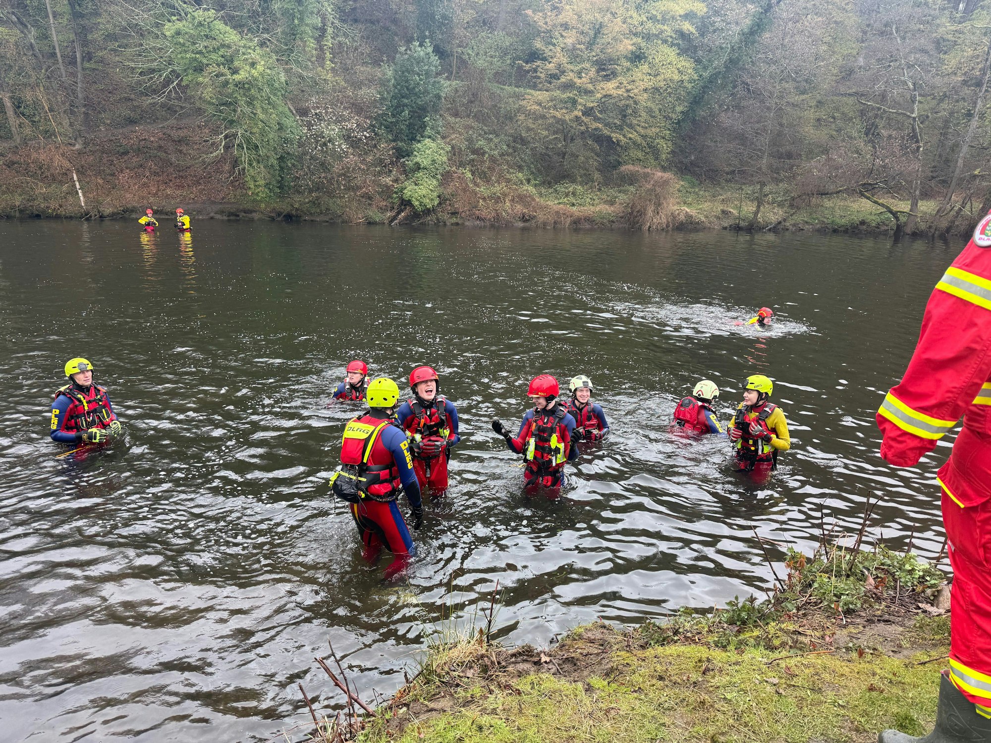 Trotz kalten Temperaturen hielten die Jugendlichen tapfer durch.