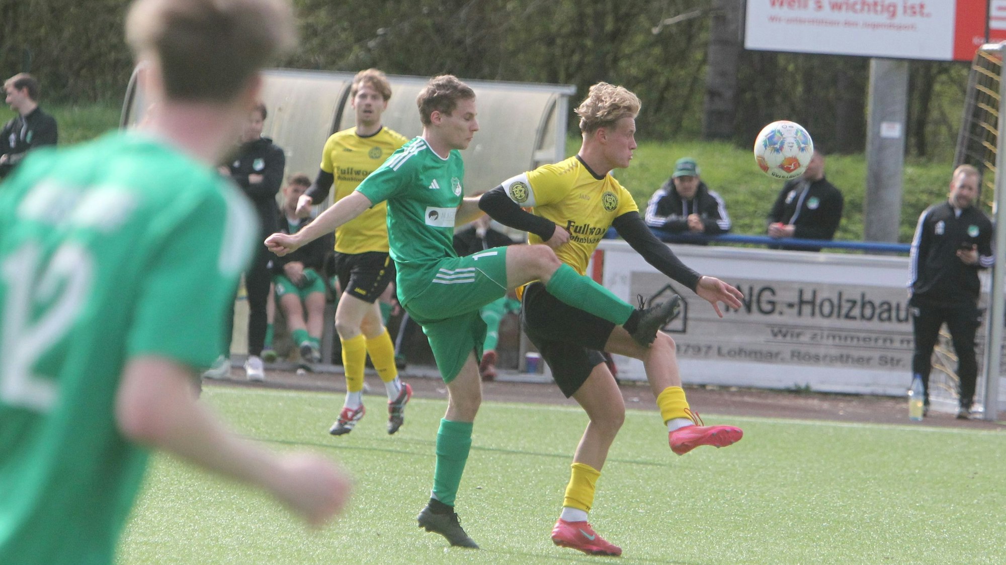 Felix Schamberg (links)