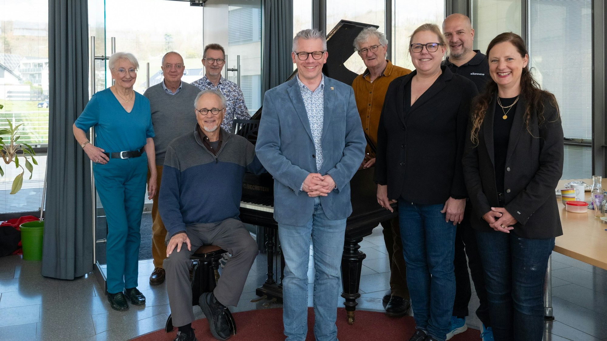 Das Foto zeigt die Organisatoren des Lindlarer Klaverfestivals.