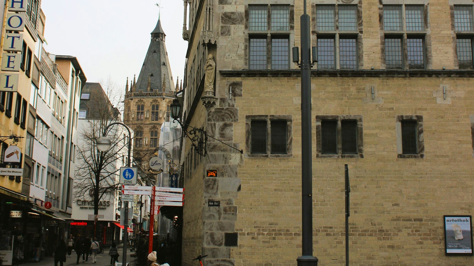 Blick auf eine Ecke des Haus Saaleck