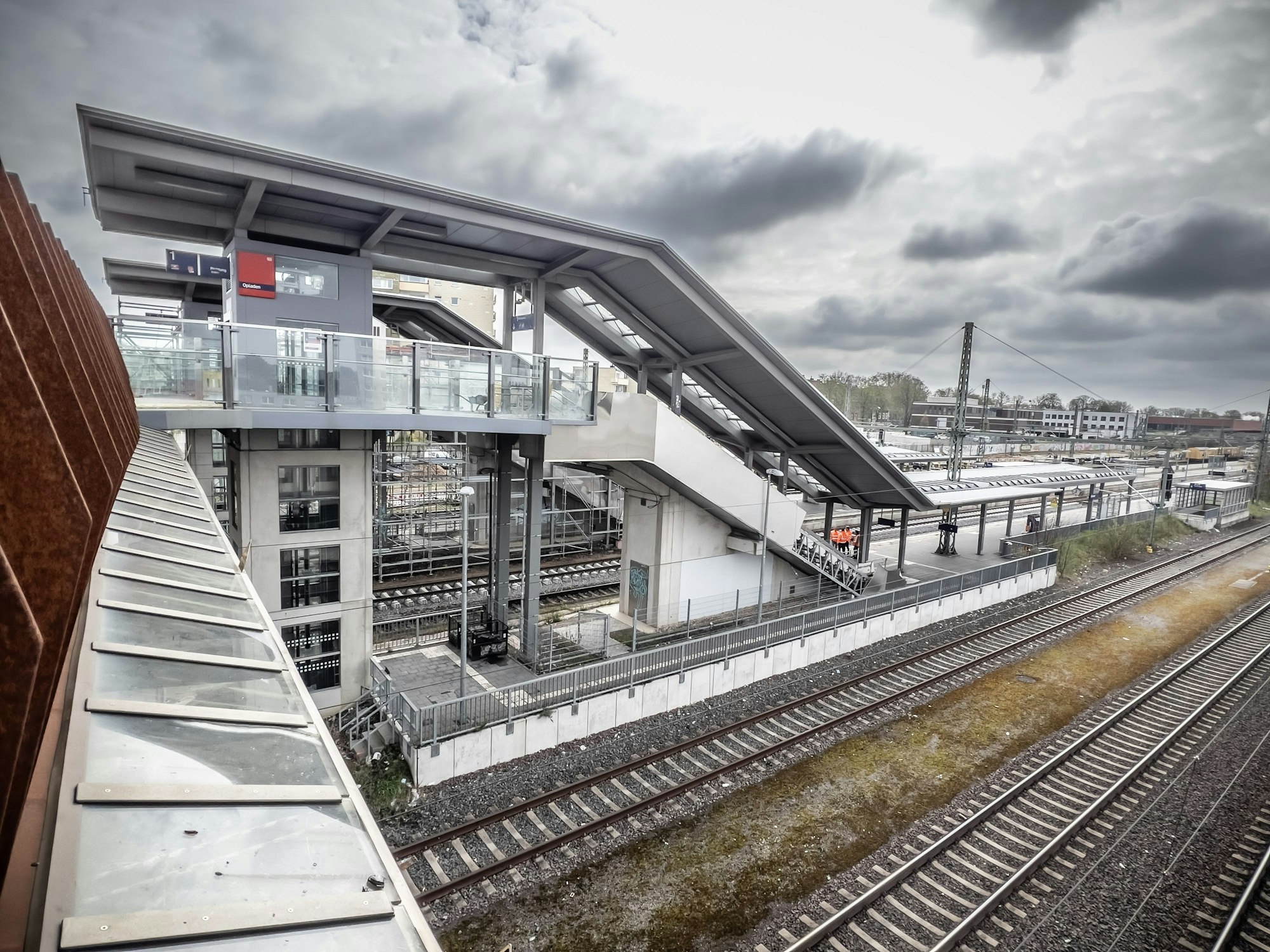 Der Opladener Bahnhof kommt auf gute 90,6 Prozent.