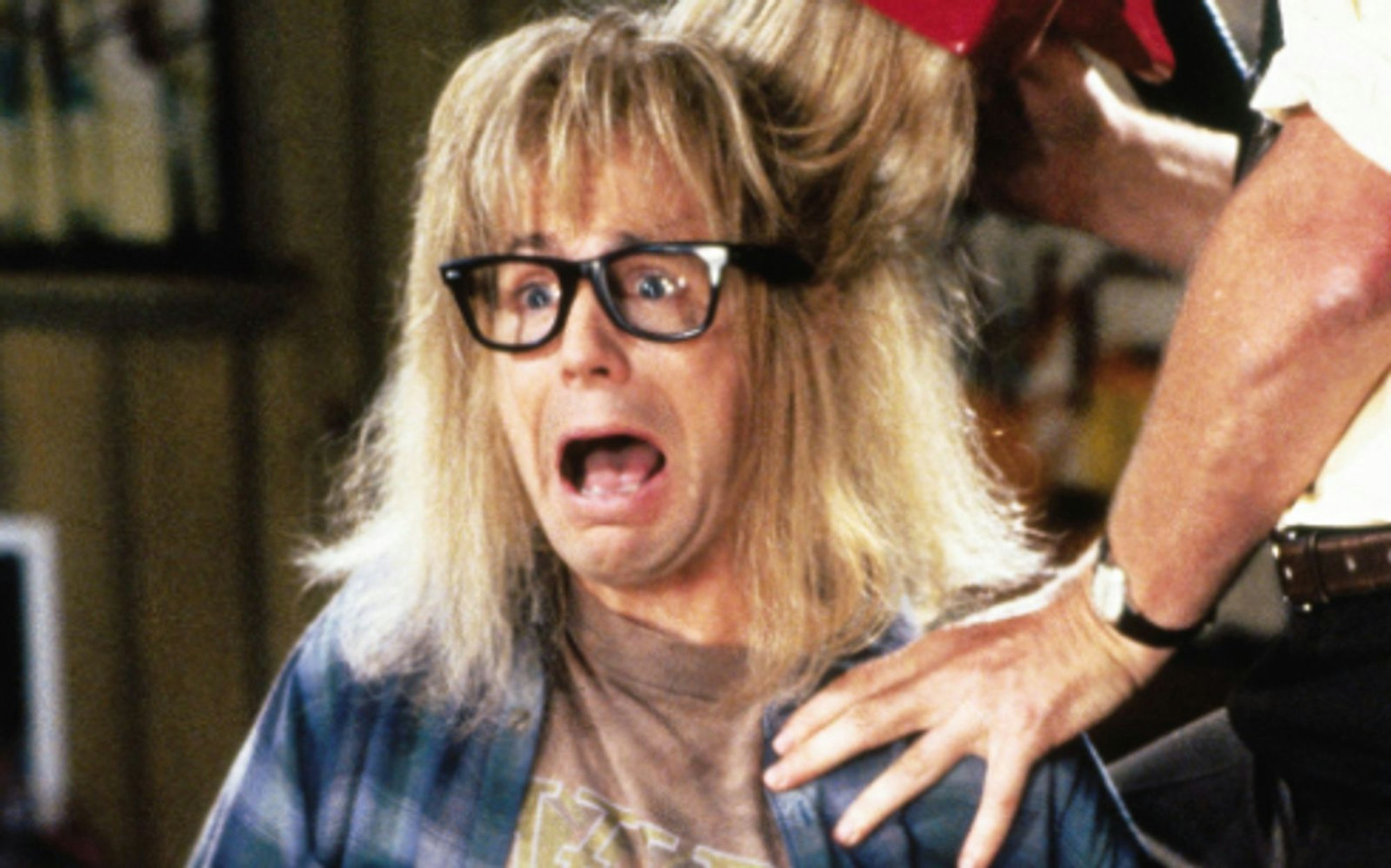 Er ist Waynes bester Freund und moderiert mit ihm gemeinsam „Wayne's World“: der schüchterne Garth Algar (Dana Carvey) (Bild: Paramount Pictures Home Entertainment)