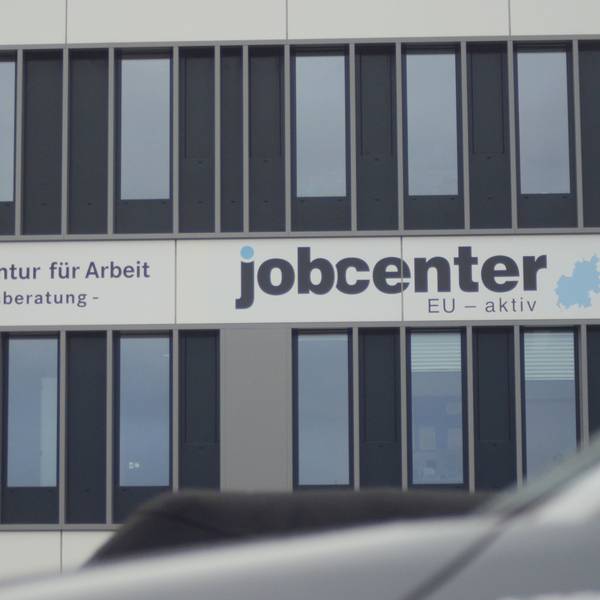 Das Jobcenter Eu-aktiv und die Berufsberatung der Agentur für Arbeit nutzen in Euskirchen ein Gebäude.