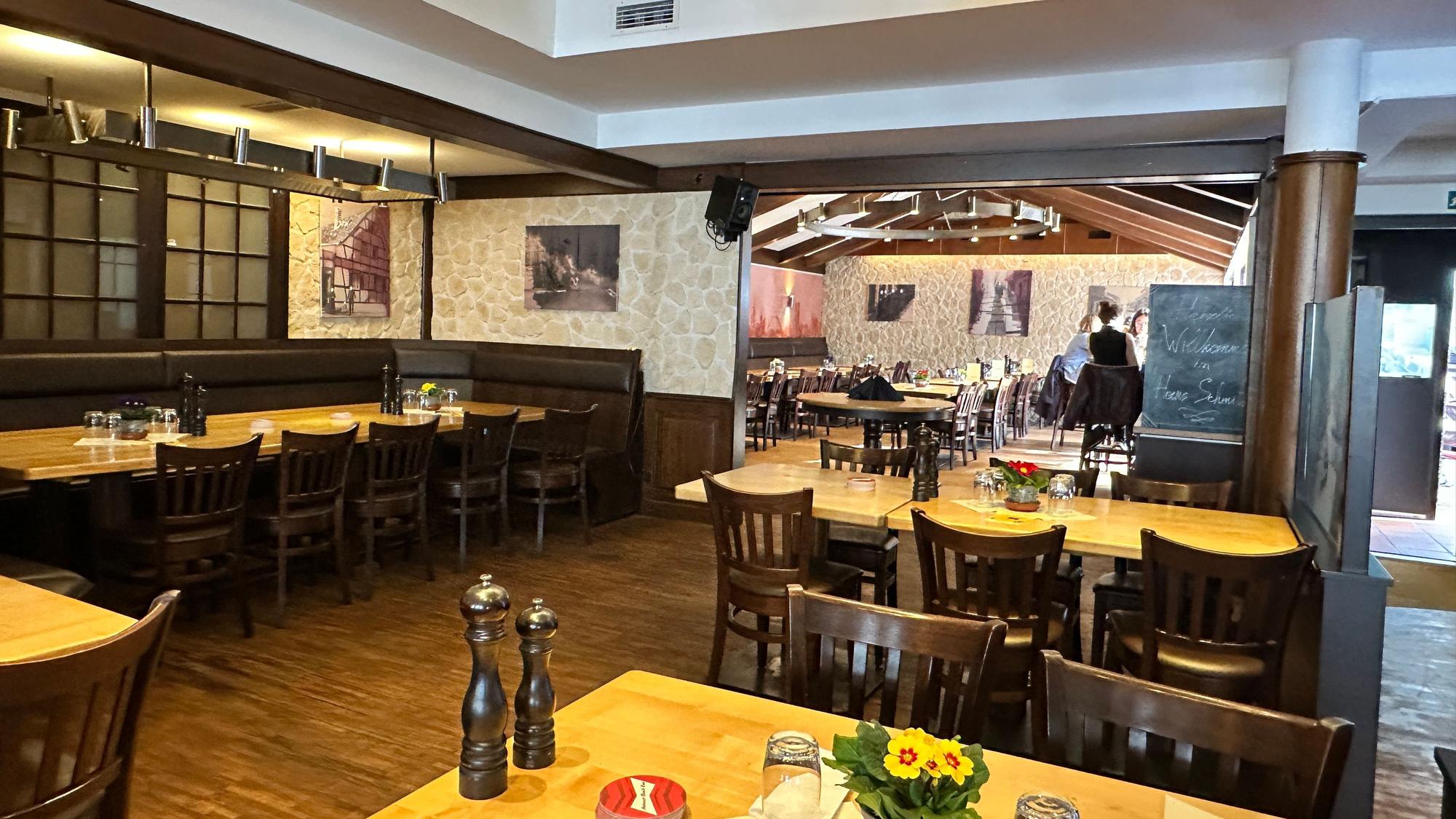 Innenraum des Restaurants Haus Schmitz in Rodenkirchen