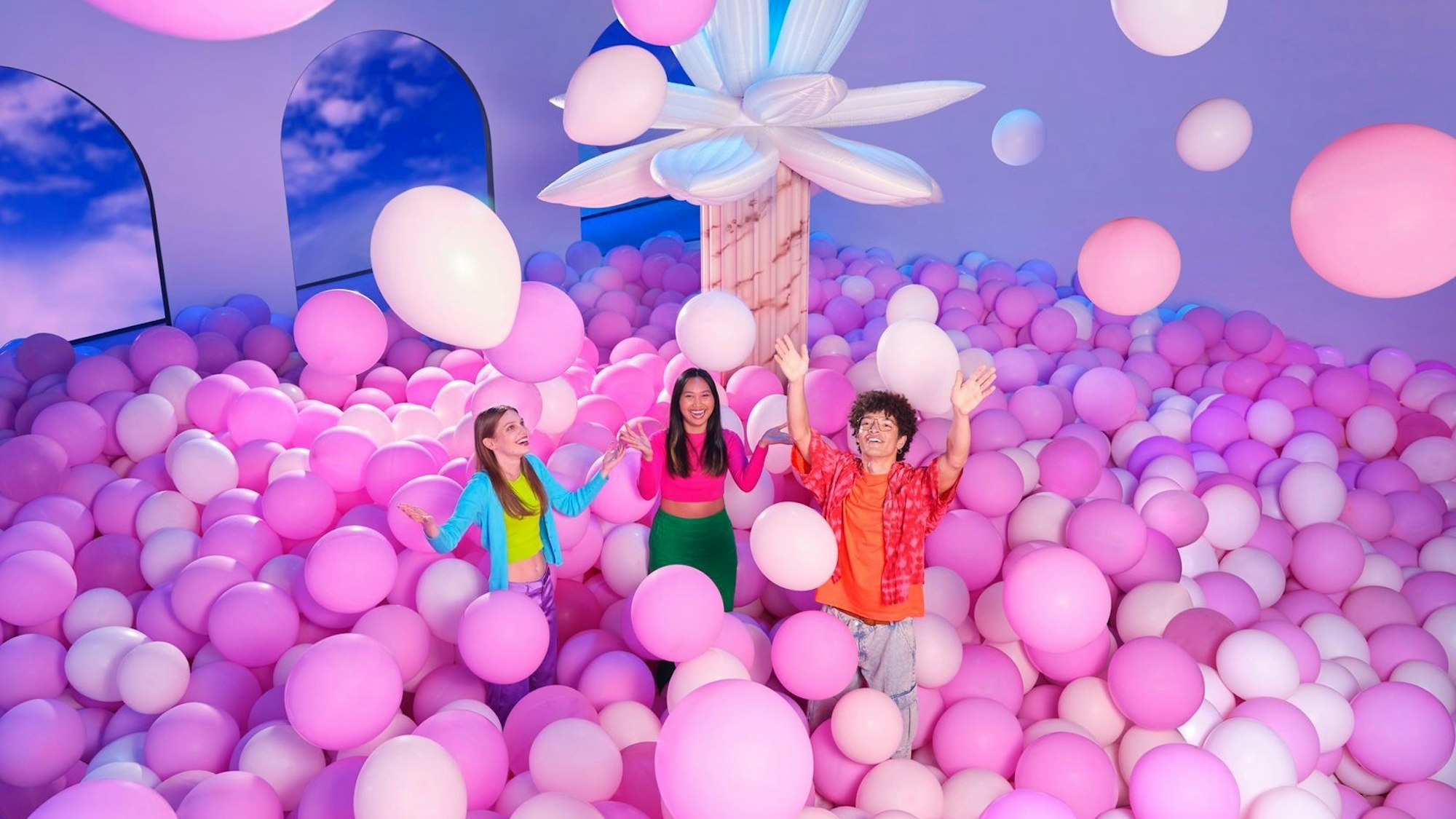 Das schreit nach Selfies: Das Bällebad ist eines von zwölf Stationen in der Ausstellung „Bubble Planet“.