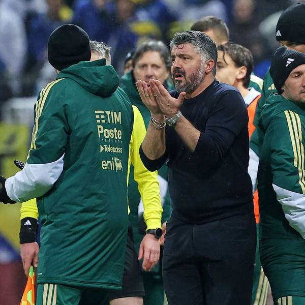 Italiens Trainer Gennaro Gattuso gestikuliert von der Seitenlinie aus.