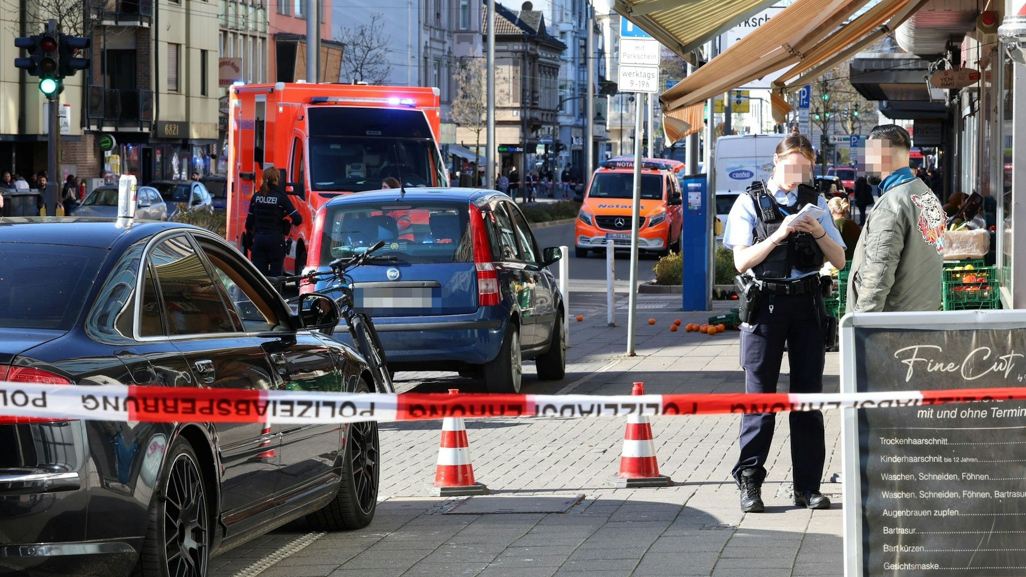 In Solingen läuft am Mittwoch (1. April) ein Großeinsatz der Polizei.