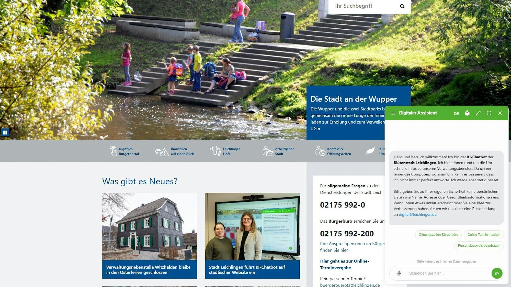 Unten rechts auf der Internetseite der Stadt Leichlingen ist der „Digitale Assistent“ zu finden.
