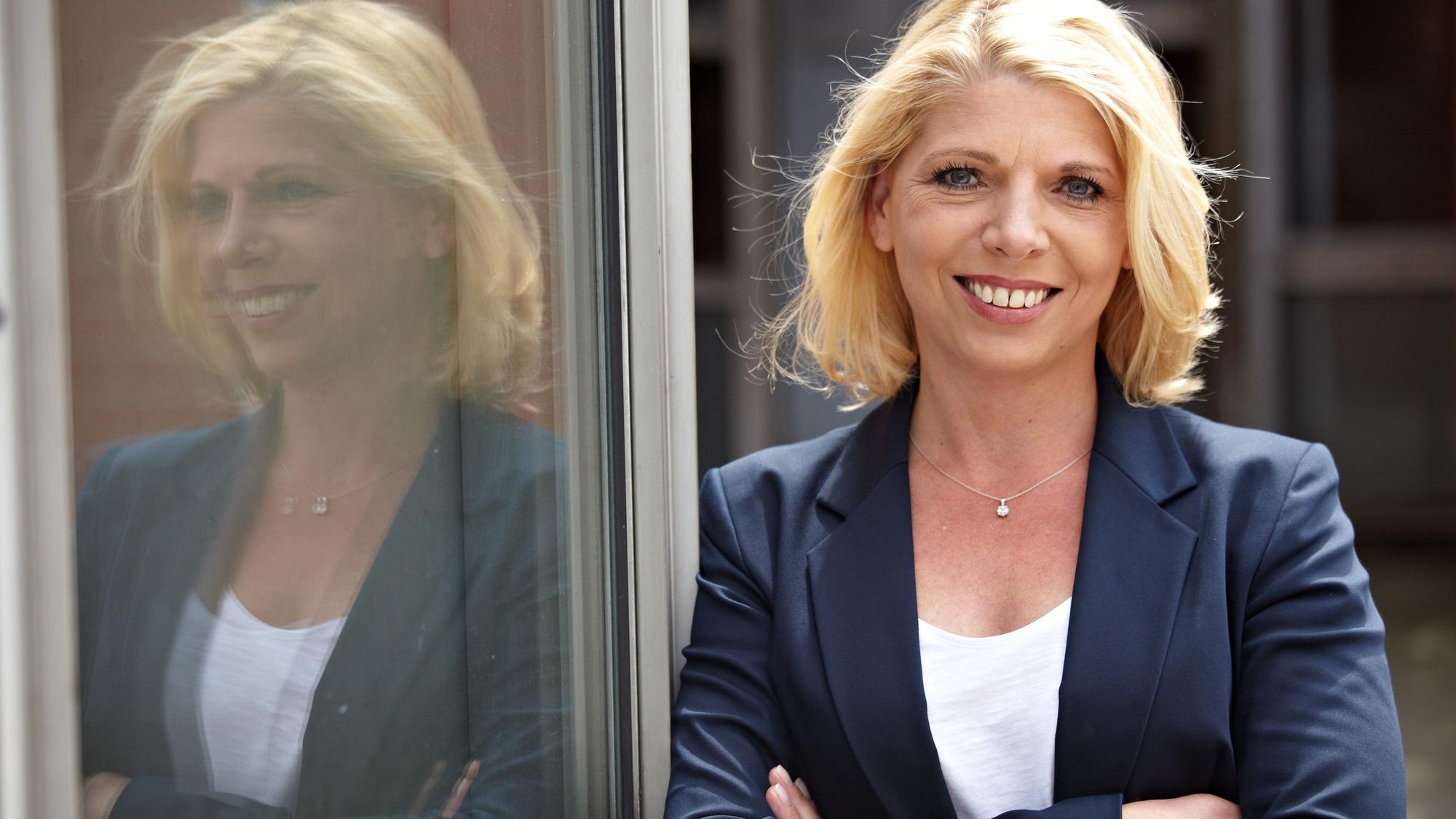 Zu sehen ist Gudrun Baer aus Hürth, stellvertretende Kreisvorsitzende der CDU Rhein-Erft.