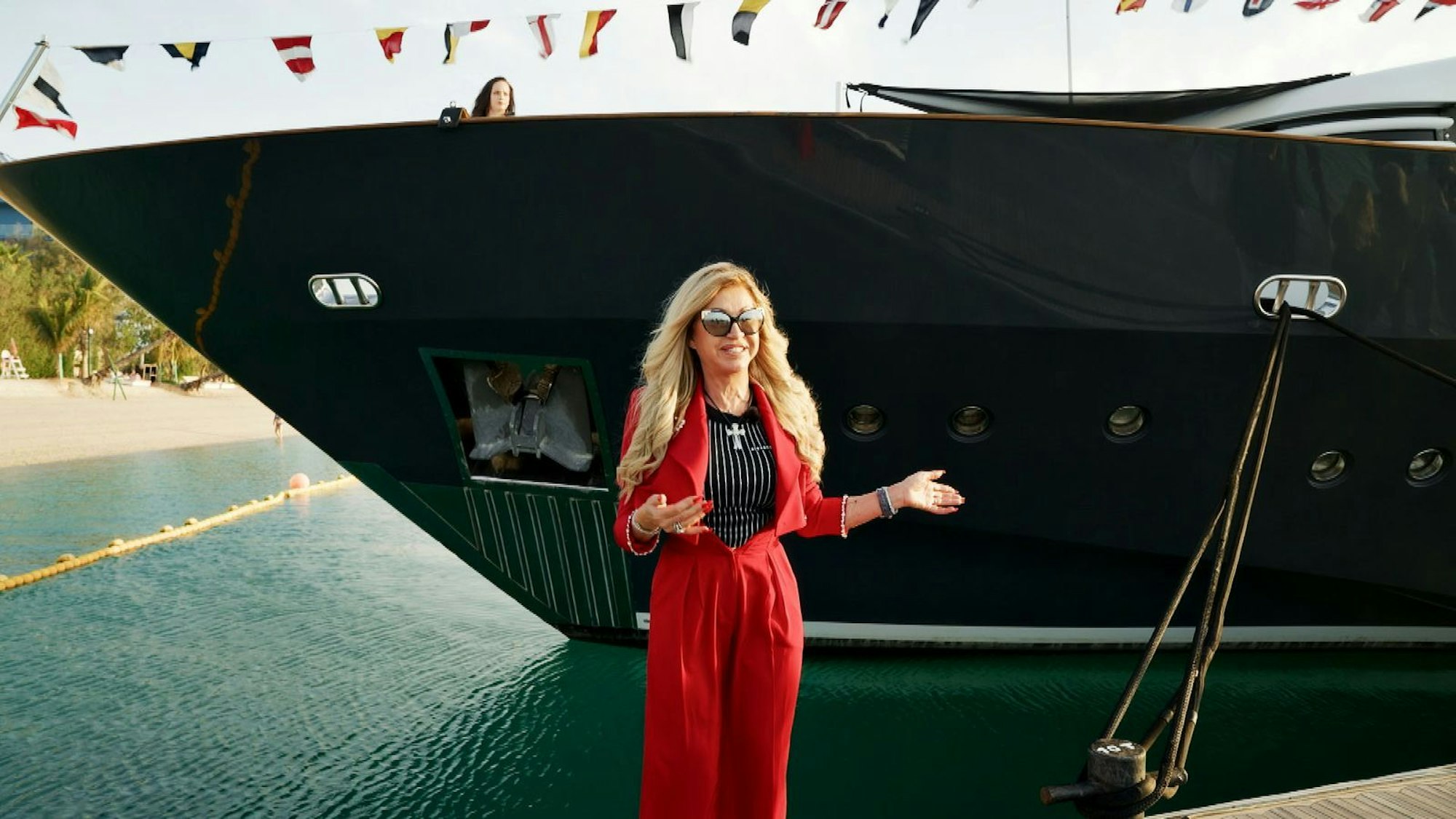 Carmen Geiss wirft ihren Töchtern mangelnde Arbeitsmoral vor. (Bild: RTLZWEI)