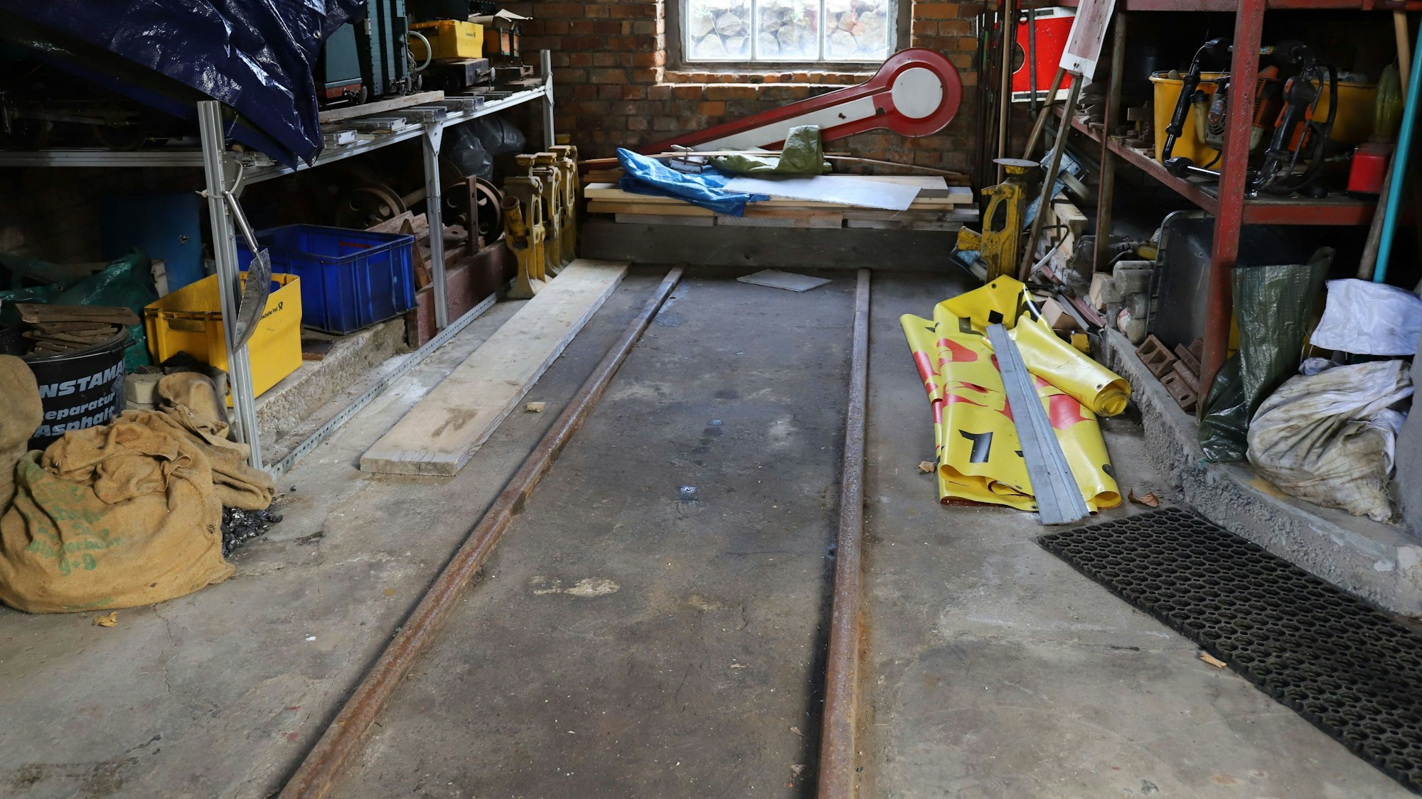 Das sind die einzigen bekannten Schienen, die noch am Originalort liegen.