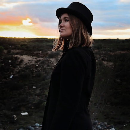 Luna Keller tritt in ihrer Heimatstadt auf.