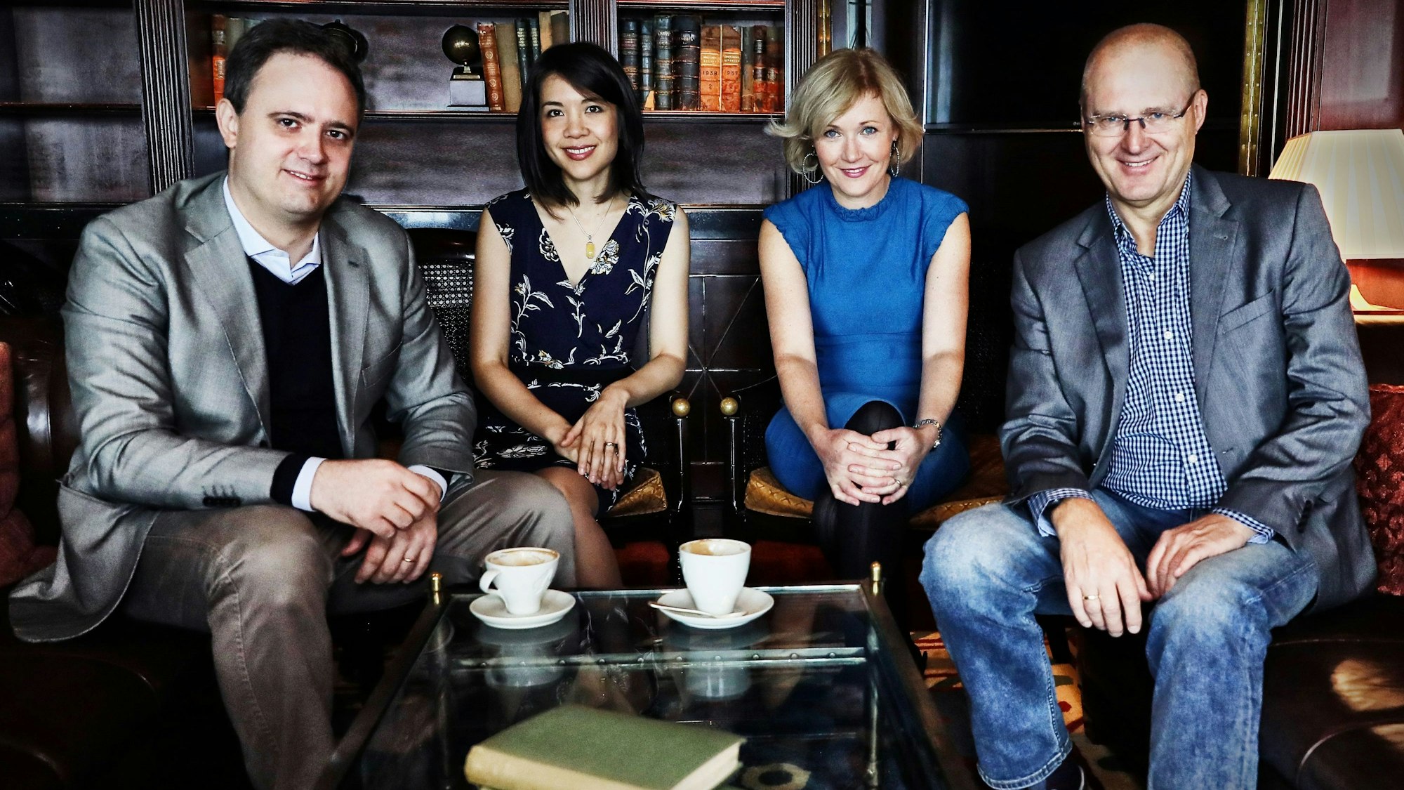 Die „Swingin’ Ladies plus zwei“ um Engelbert Wrobel kommen am 5. Mai 2026 nach Burscheid.