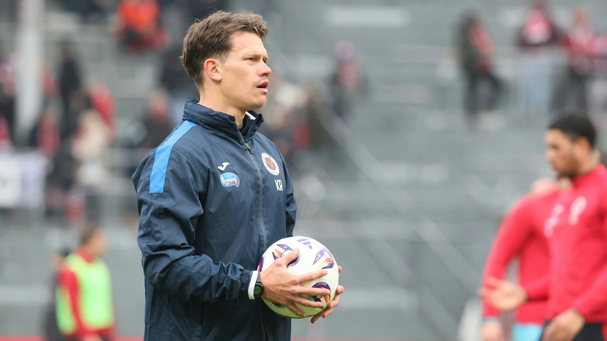 Torwarttrainer Kevin Rauhut Köln Fussball 3. Liga 2025/2026 FC Energie Cottbus - FC Viktoria Köln *** Goalkeeping coach Kevin Rauhut Cologne Football 3 Liga 2025 2026 FC Energie Cottbus FC Viktoria Köln