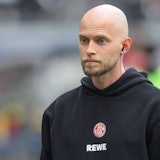 René Wagner vor dem Spiel des 1. FC Köln im Stadion.