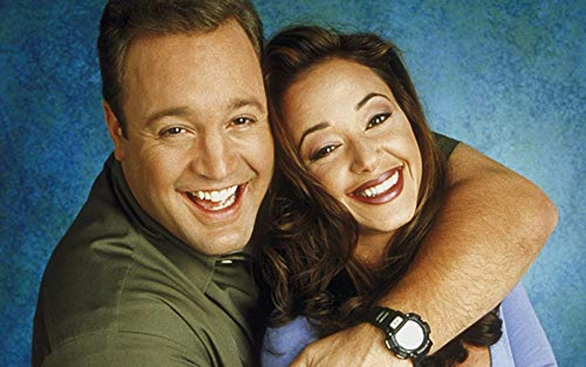 Carrie Heffernan (Leah Rimini) ist Dougs kluge, schlagfertige und ehrgeizige Ehefrau. (Bild: Koch Media)