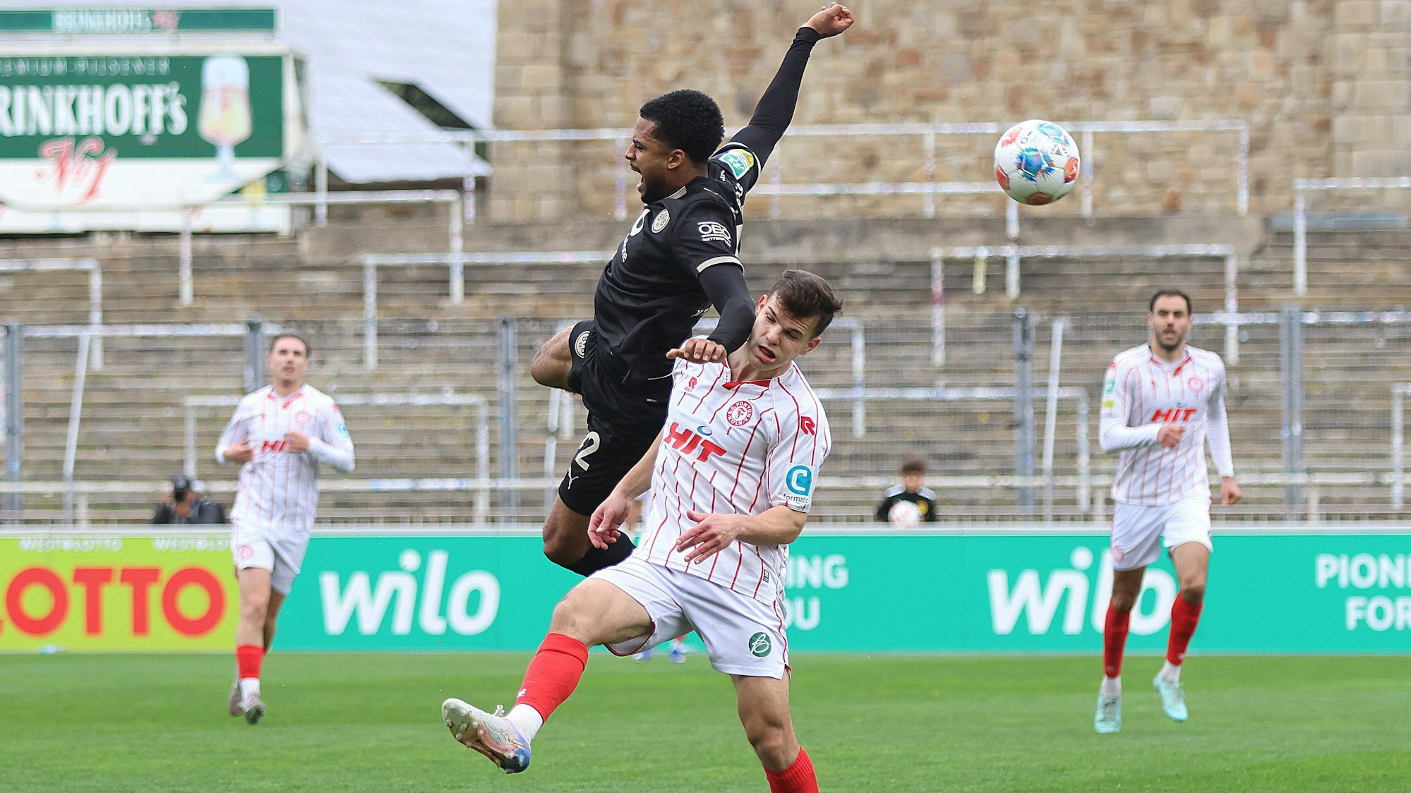 Regionalliga West: Borussia Dortmund U23 - SC Fortuna Koeln ** NUR FÜR REDAKTIONELLE ZWECKE ** EDITORIAL USE ONLY **Fussball Regionalliga West 28.Spieltag Samstag 04.04.2026 Ort: Stadion Rote Erde Dortmund Borussia Dortmund II - SC Fortuna Koeln Im Bild von links Almugera Kabar (BVB U23) und Nico Thier (SC Fortuna Koeln) Deutschland Dortmund Copyright: StefanxRittershaus *** Regionalliga West Borussia Dortmund U23 SC Fortuna Koeln FOR EDITORIAL PURPOSES ONLY p Soccer Regionalliga West 28 Matchday Saturday 04 04 2026 Location Stadion Rote Erde Dortmund Borussia Dortmund II SC Fortuna Koeln Pictured from left Almugera Kabar BVB U23 and Nico Thier SC Fortuna Koeln Germany Dortmund Copyright StefanxRittershaus Copyright: StefanxRittershaus doc859vw5yah1xt4nv21u95 ,EDITORIAL USE ONLY