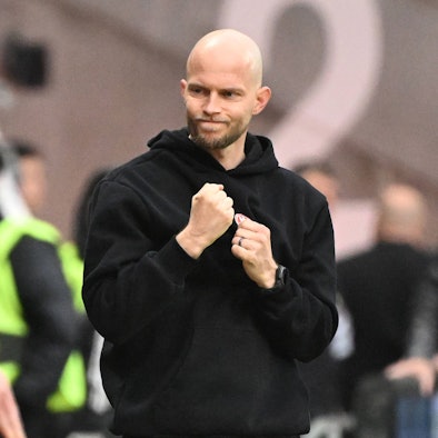 05.04.2026, xjhx, Fussball 1.Bundesliga, Eintracht Frankfurt - 1.FC Köln v.l. Trainer Rene Wagner 1.FC Köln jubeln / jubelt nach Spielende / celebrate at the end of the match. DFL/DFB REGULATIONS PROHIBIT ANY USE OF PHOTOGRAPHS as IMAGE SEQUENCES and/or QUASI-VIDEO Frankfurt am Main *** 05 04 2026, xjhx, Fussball 1 Bundesliga, Eintracht Frankfurt 1 FC Köln v l Trainer Rene Wagner 1 FC Köln jubeln jubiliert nach Spielende celebrate at the end of the match DFL DFB REGULATIONS PROHIBIT ANY USE OF PHOTOGRAPHS as IMAGE SEQUENCES and or QUASI VIDEO Frankfurt am Main