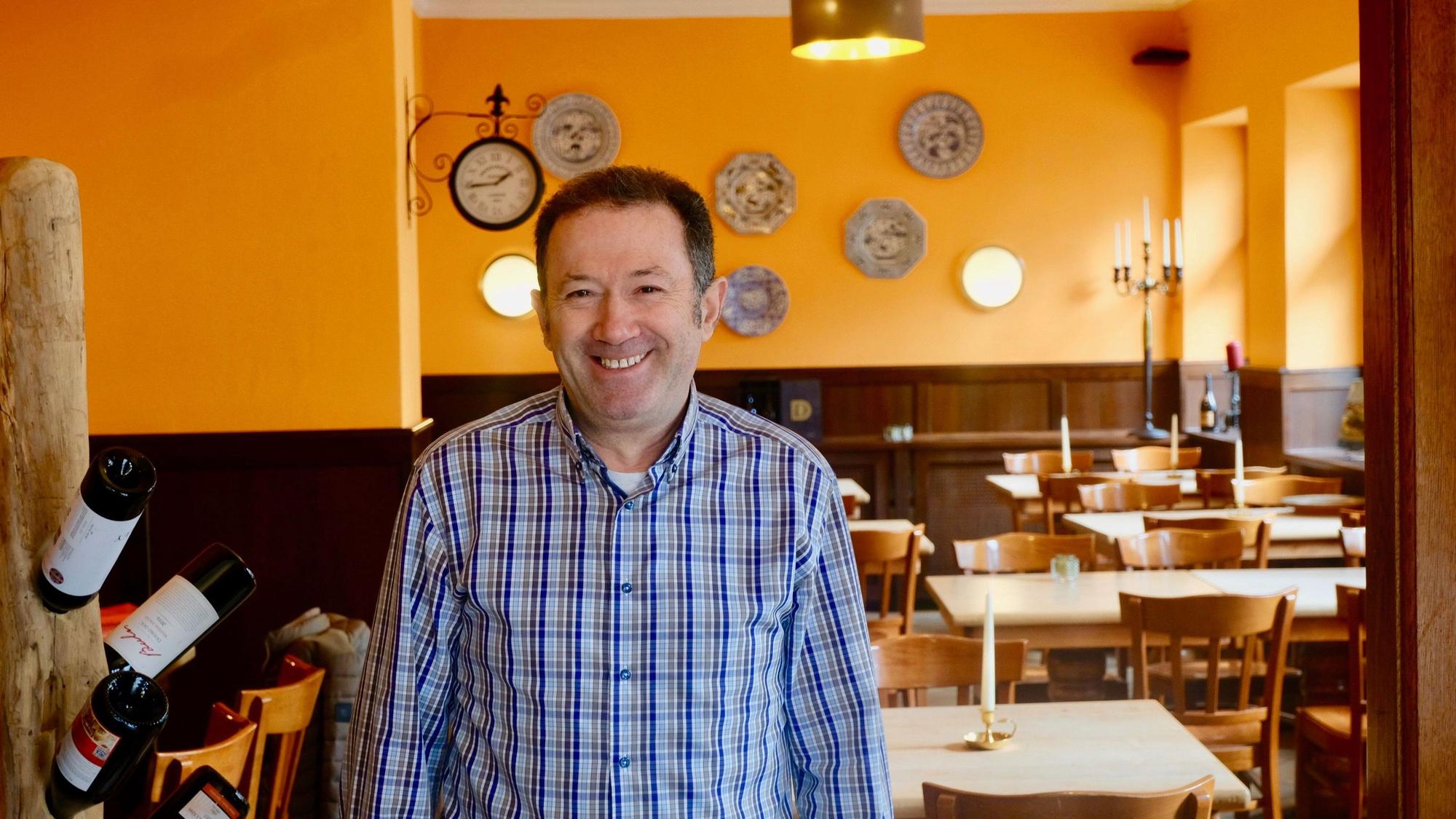 Fernando Castanheira in seinem neuen Restaurant in Sülz.