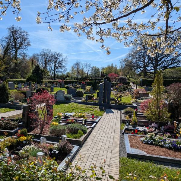 Der katholische Friedhof in Steinbüchel