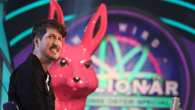 Alexander Brandl verzockt sich beim großen Oster-Special. (Bild: RTL / Ralf Juergens)