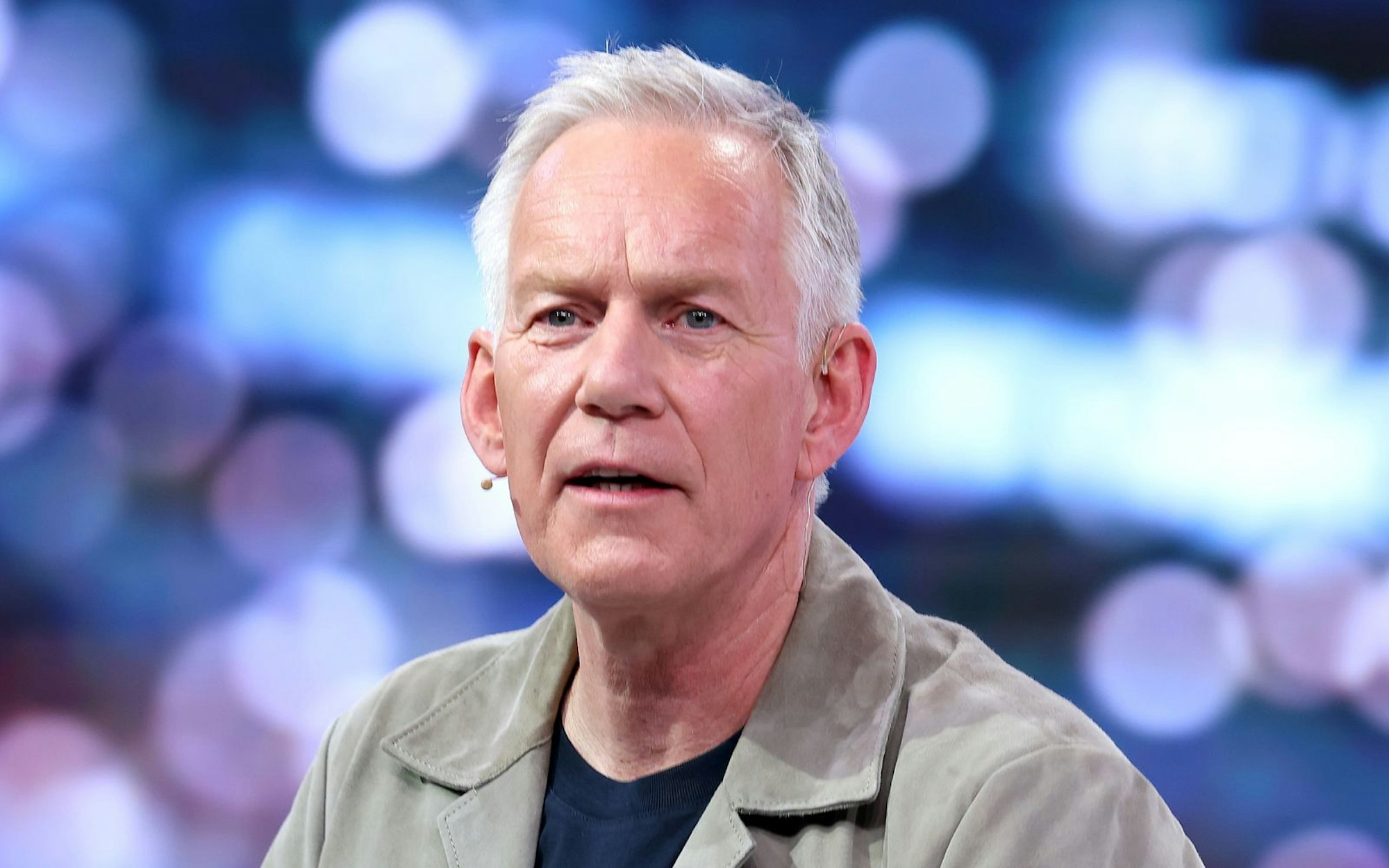 Johannes B. Kerner hält es in Bezug auf die AfD, wie mit dem Grundgesetz. (Bild: 2026 Getty Images/Alexander Hassenstein)