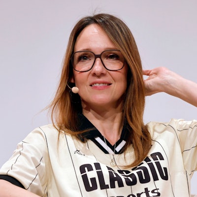 Komikerin Carolin Kebekus im März bei der Veranstaltung „Köln eine gute Idee“ bei der Lit.Cologne 2026 in der Kölner Flora. (Archivbild)