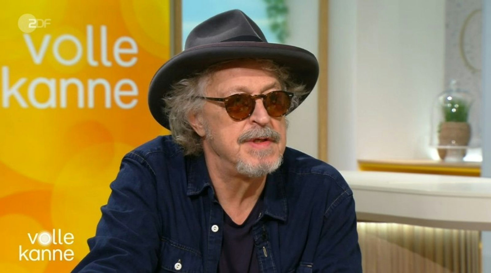 BAP-Sänger Wolfgang Niedecken war am Mittwochmorgen im ZDF-Magazin „Volle Kanne“ zu Gast. (Bild: ZDF)