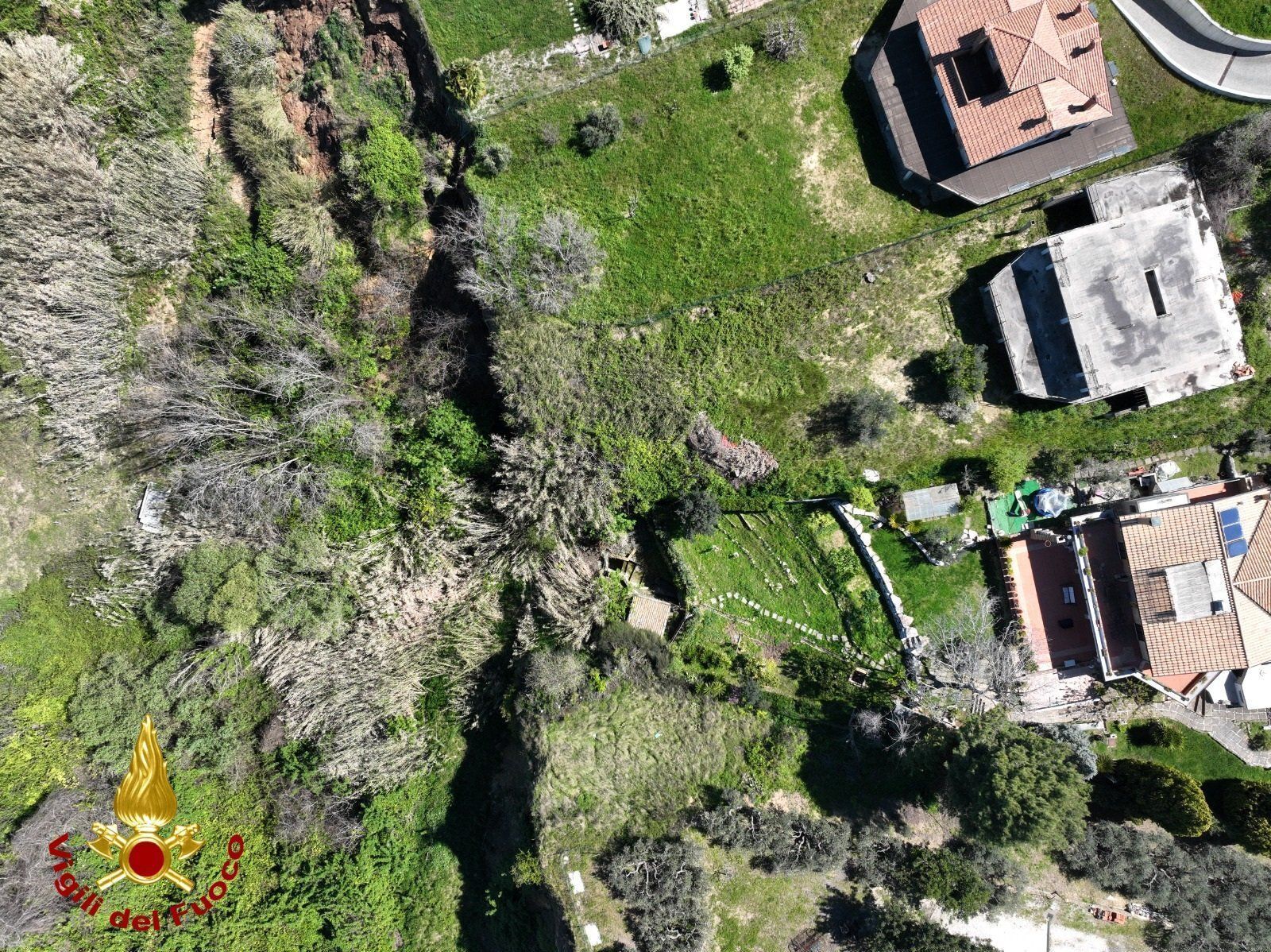 In der kleinen italienischen Region Molise hat sich ein Erdrutsch reaktiviert. Dutzende Menschen wurden evakuiert.