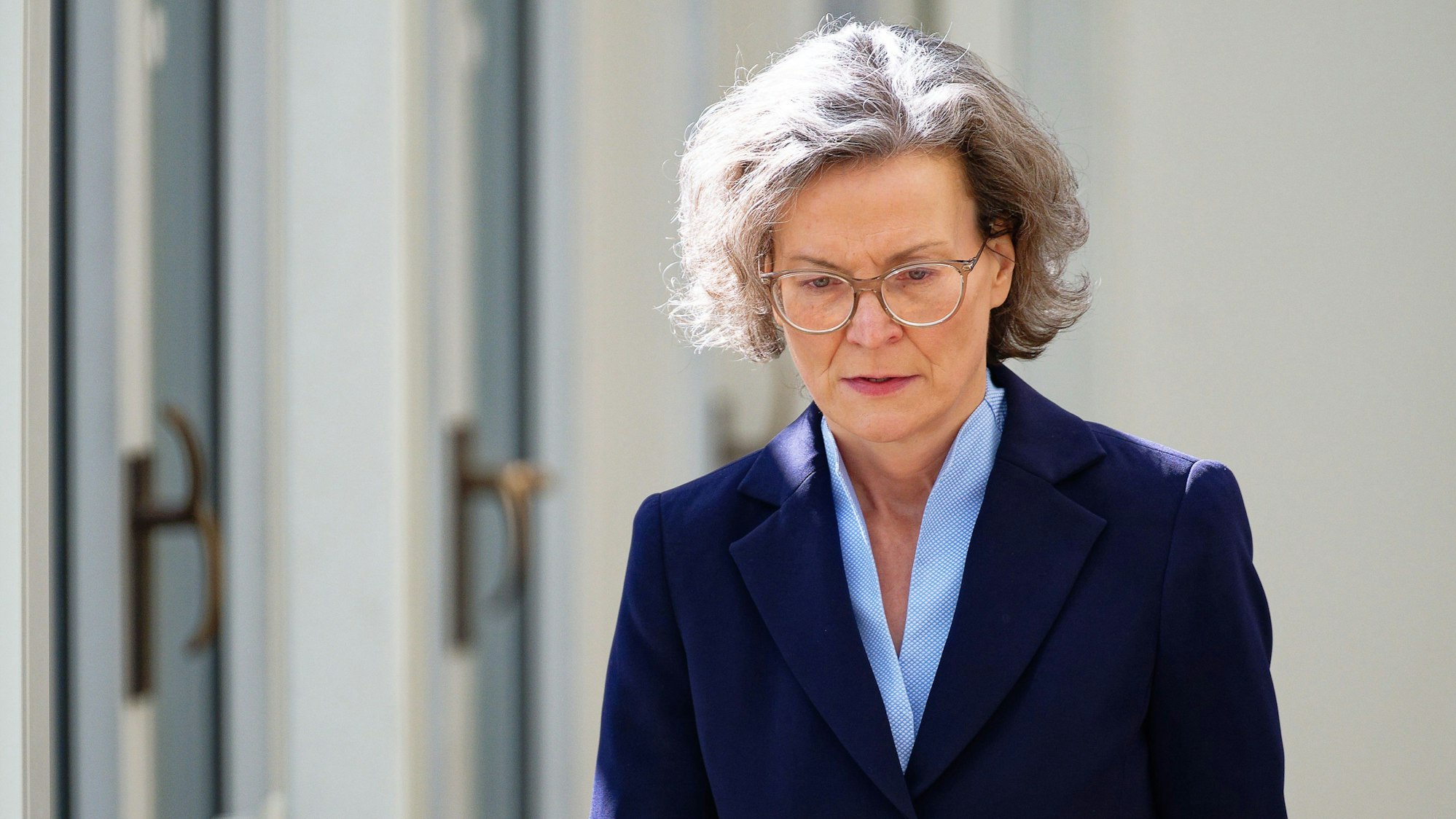 Ina Scharrenbach (CDU), Ministerin für Heimat, Kommunales, Bauen und Gleichstellung von Nordrhein-Westfalen, wird Machtmissbrauch vorgeworfen.