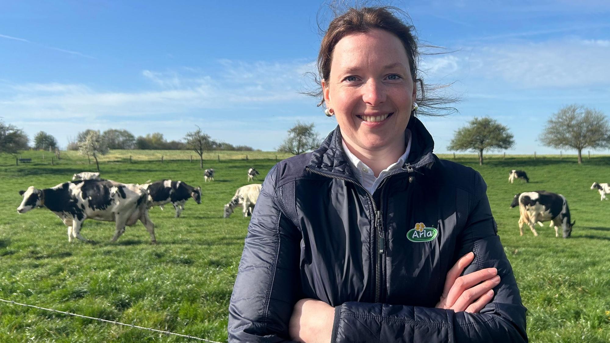 Arla-Landwirtin Anne Wieden und ihre Kühe