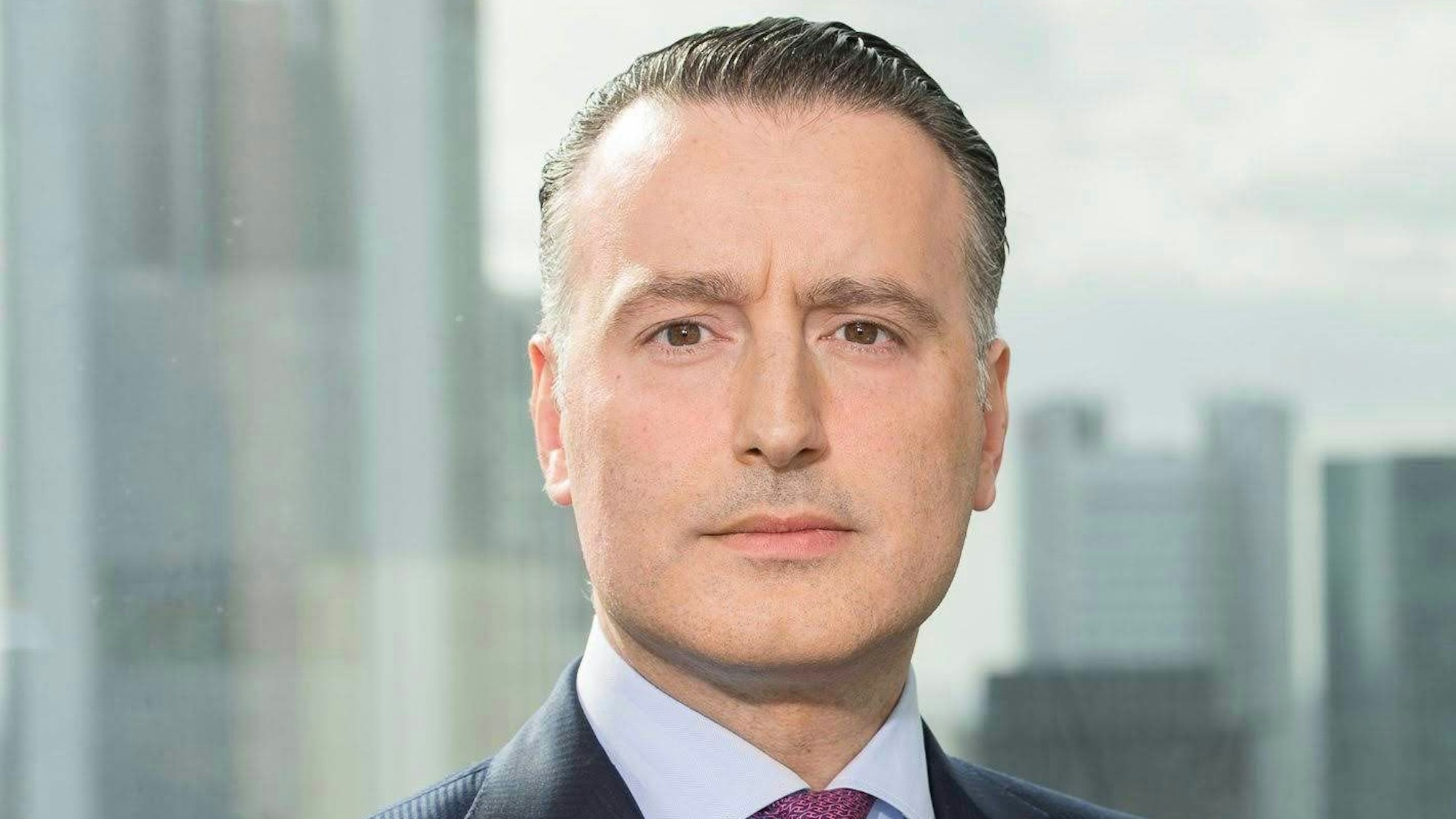 Önder Çiftçi ist Gründer und Geschäftsführer der Ophirum GmbH