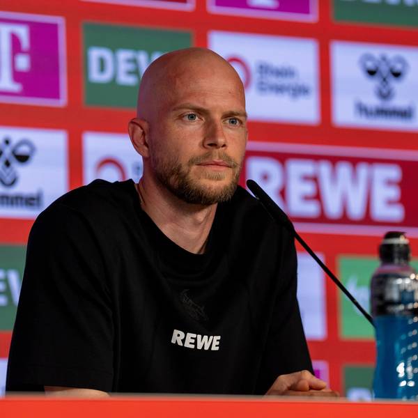 Pressekonferenz 1.FC Köln mit Cheftrainer Rene Wagner vor dem Bundesliga Spiel gegen Werder Bremen im Clubhaus am Geißbockheim, Saison 2025 2026, 10.04.2026 DFB regulations prohibit any use of photographs as image sequences and or quasi-video. *** Press conference 1 FC Köln with head coach Rene Wagner before the Bundesliga match against Werder Bremen in the clubhouse at Geißbockheim, season 2025 2026, 10 04 2026 DFB regulations prohibit any use of photographs as image sequences and or quasi video Copyright: HMBxMedia/MarcoxBader