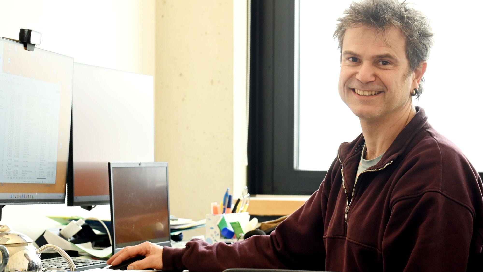 Christian Gärtner ist Sozialberater beim Studierendenwerk Köln und berät Studierende.