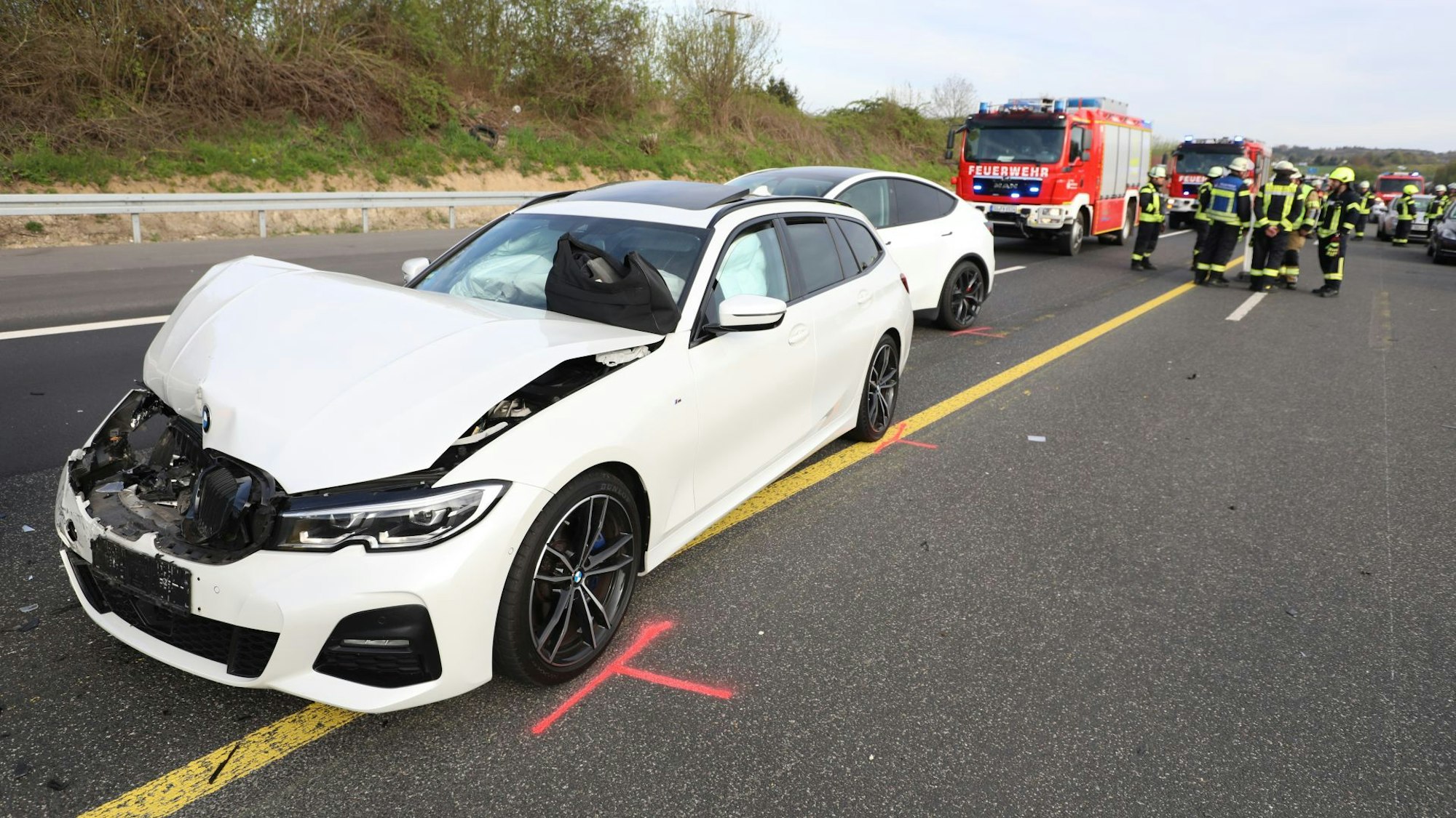 Bei einem Auffahrunfall ist ein BMW-Fahrer verletzt worden.