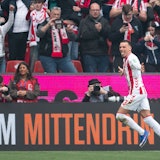 Said El Mala jubelt.