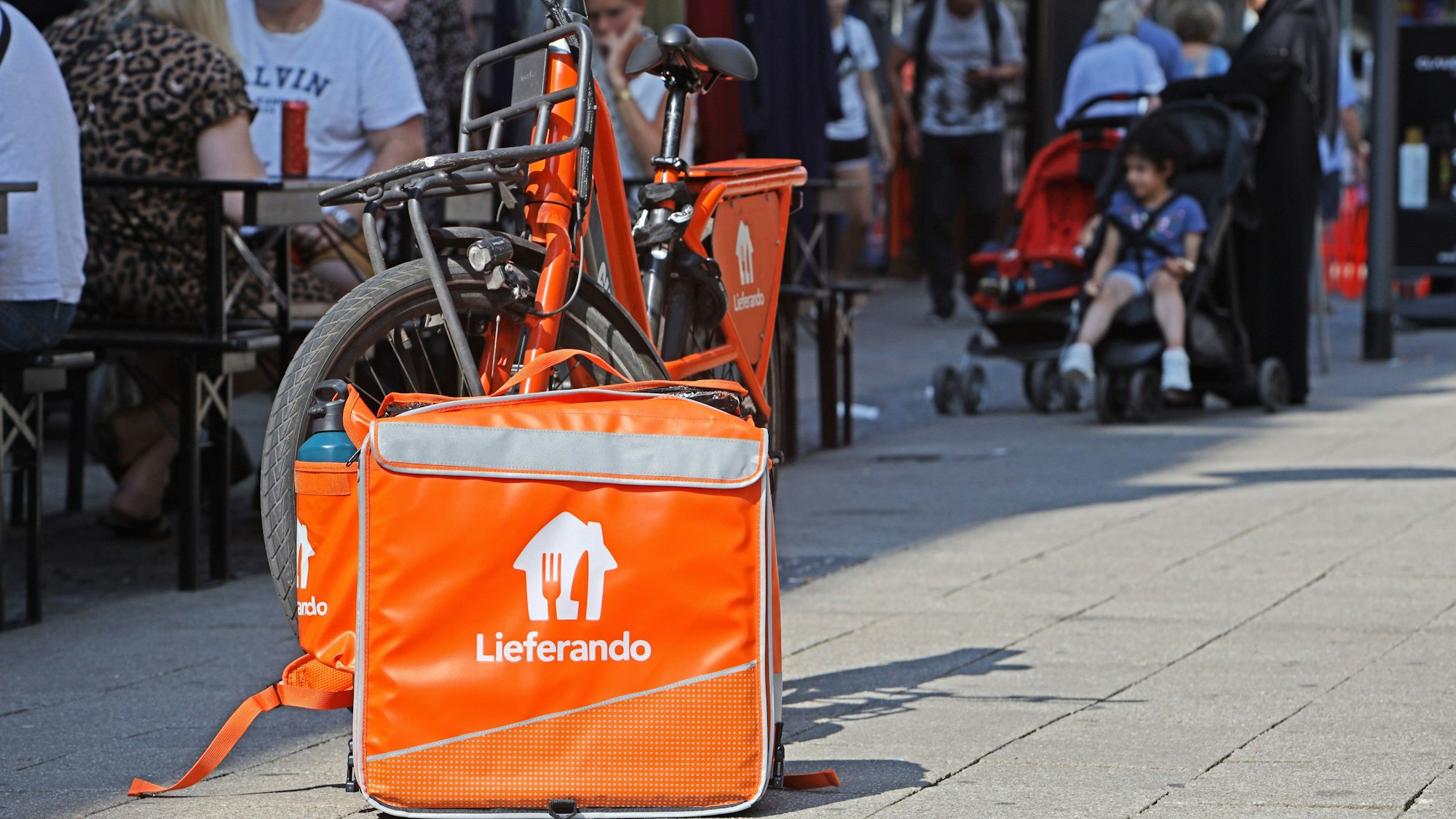 Um Fahrräder von Lieferdiensten drehte sich der neue Antrag der Bezirksvertretung.