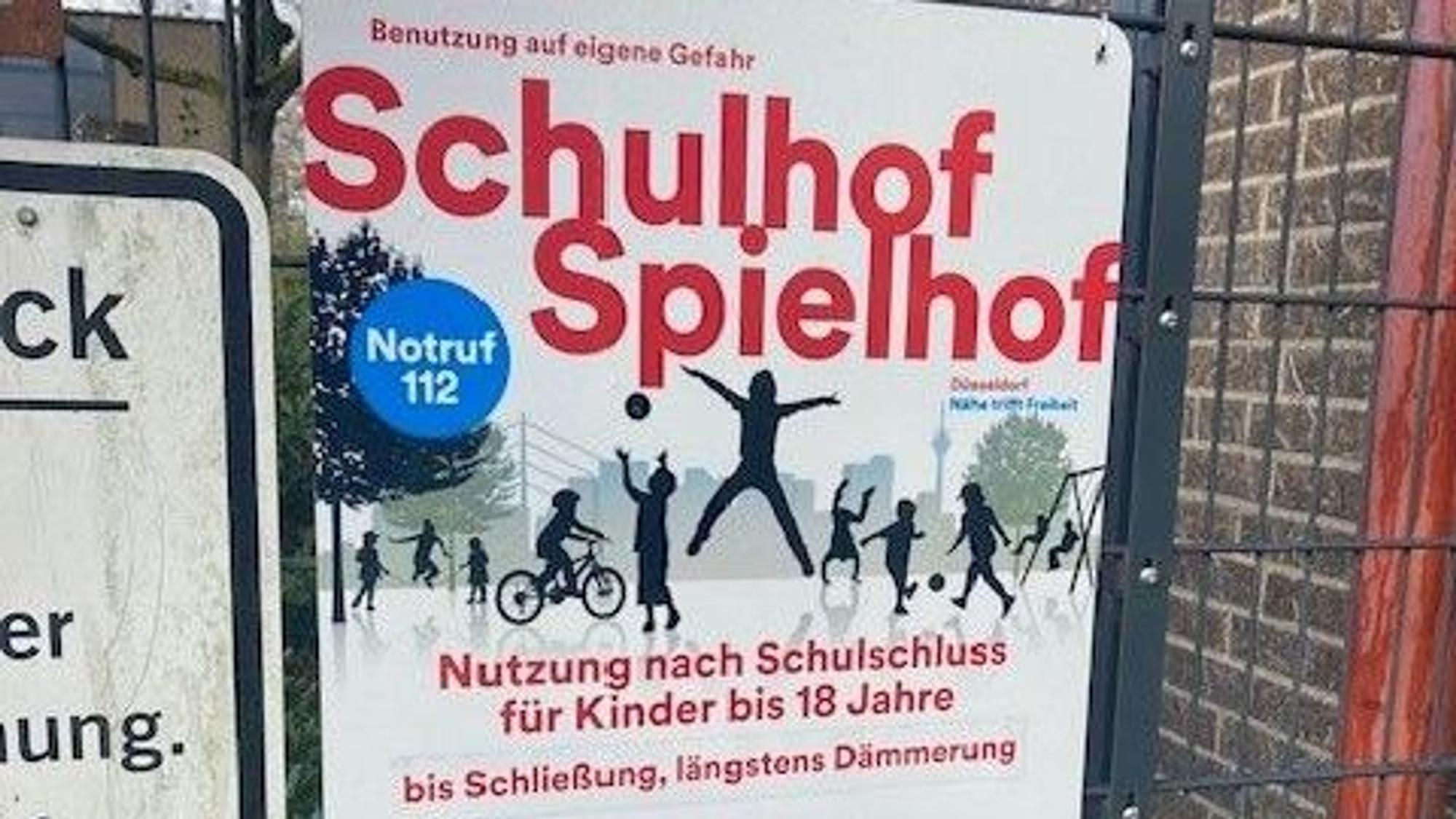 Anders als in Köln sind die Schulhöfe in Düsseldorf grundsätzlich für Kinder zum Spielen nach der Unterrichtszeit geöffnet.