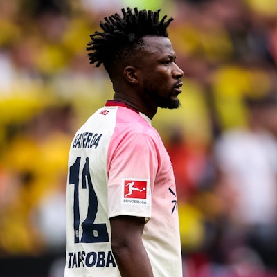 DORTMUND, GERMANY - APRIL 11: Edmond Tapsoba of Bayer 04 Leverkusen looks on during the Bundesliga match between Borussia Dortmund and Bayer 04 Leverkusen at Signal Iduna Park on April 11, 2026 in Dortmund, Germany. PUBLICATIONxINxGERxSUIxAUTxONLY Copyright: xRenexNijhuis/MBxMediax