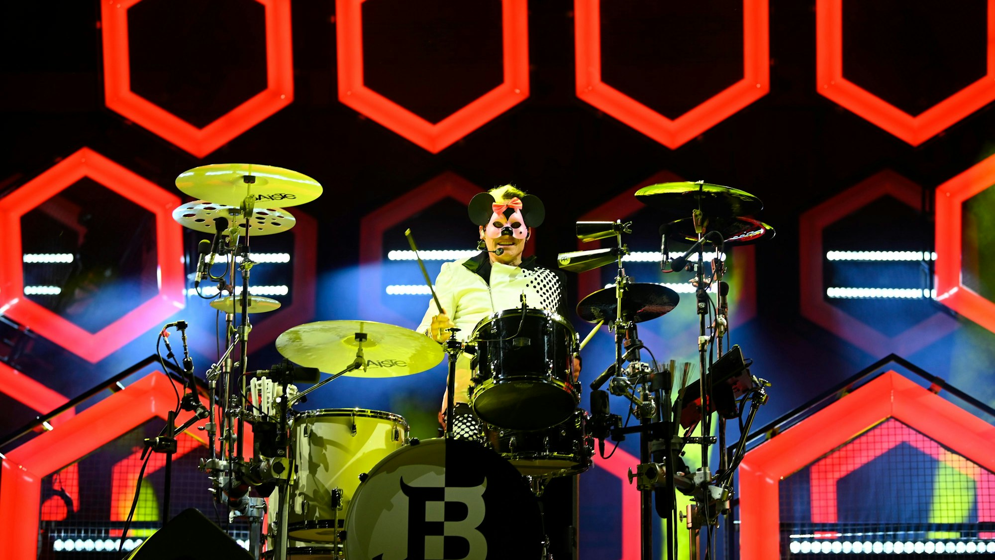 Bela B. von der Band Die Ärzte spielt beim Southside Festival.