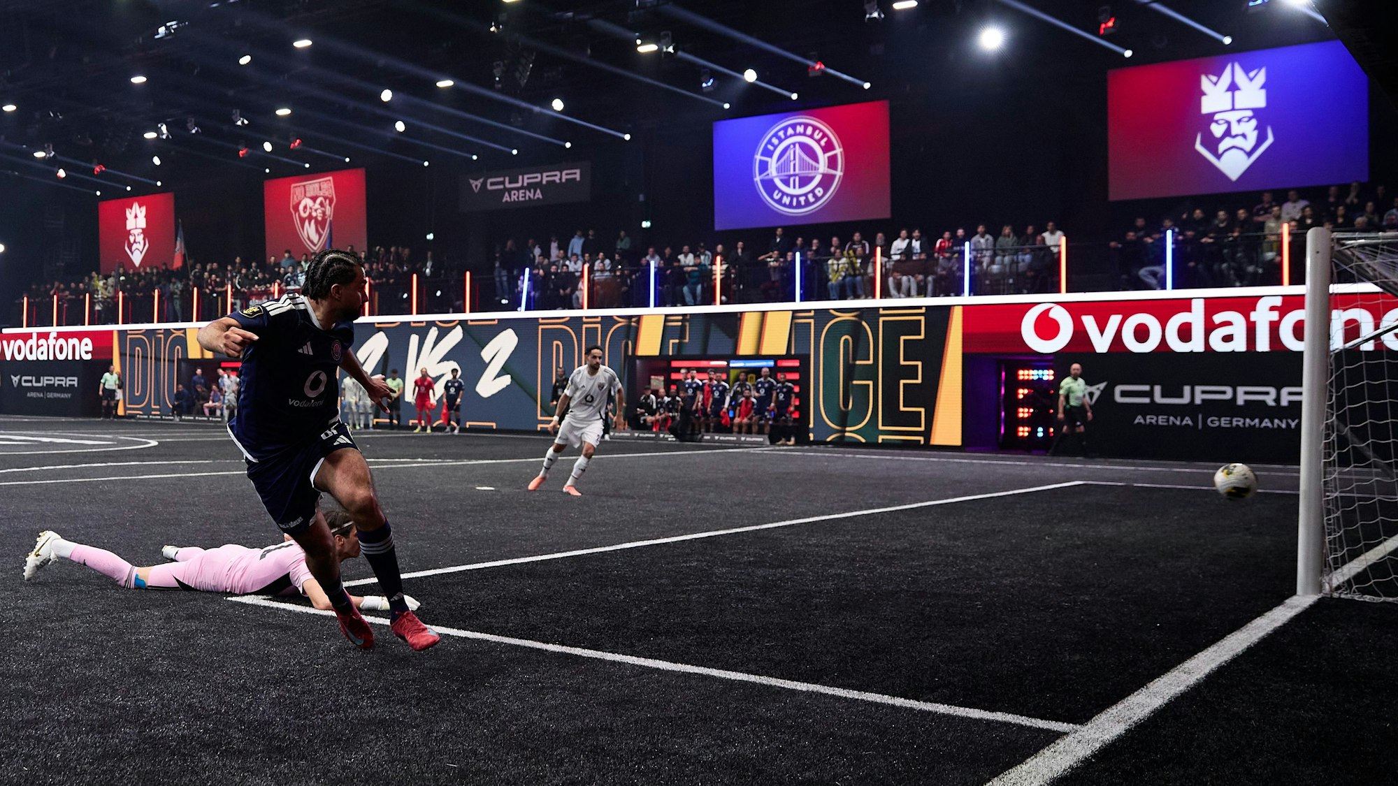 Die Kings League trägt ihre Spiele in den MMC-Studios in Ossendorf aus.