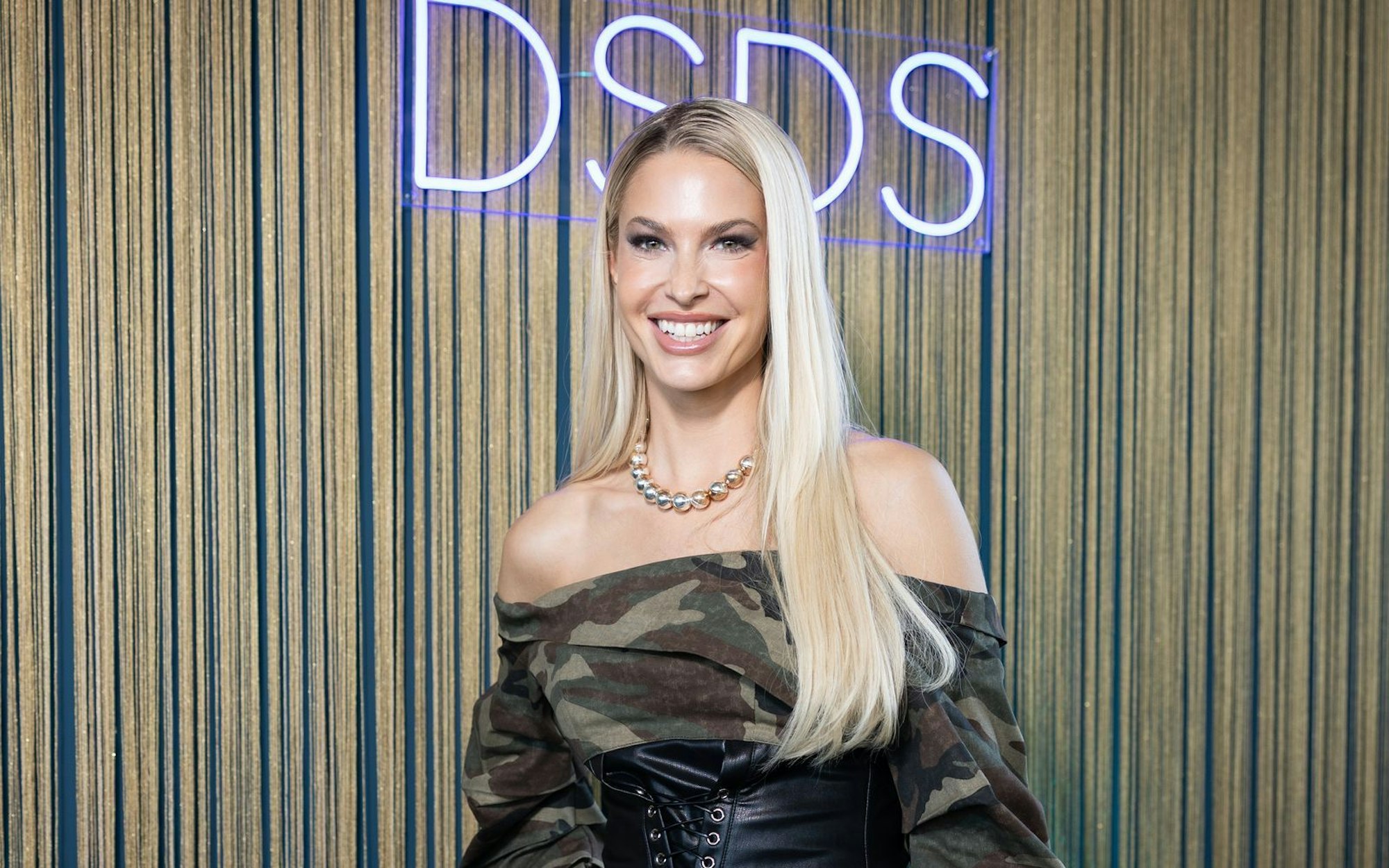 Partysängerin Isi Glück hat im Podcast „Mit den Waffeln einer Frau“ von Barbara Schöneberger über ihren neuen Job als DSDS-Jurorin gesprochen. (Bild: 2026 Getty Images/Andreas Rentz)