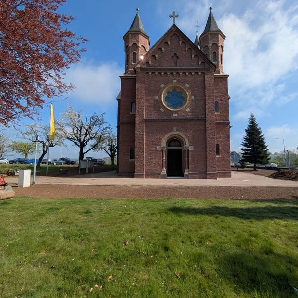 Die Kirche St. Nikolaus in Neuboddenberg