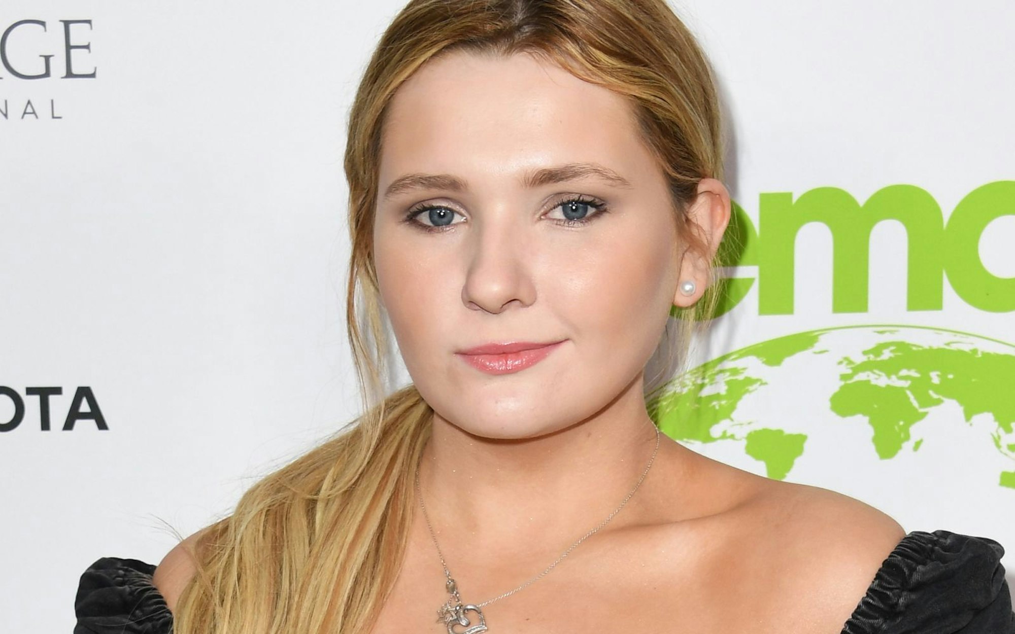 2017 machte Abigail Breslin publik, dass sie von dem Mann vergewaltigt wurde, mit dem sie in einer Beziehung lebte. (Bild: 2021 Getty Images/Jon Kopaloff)