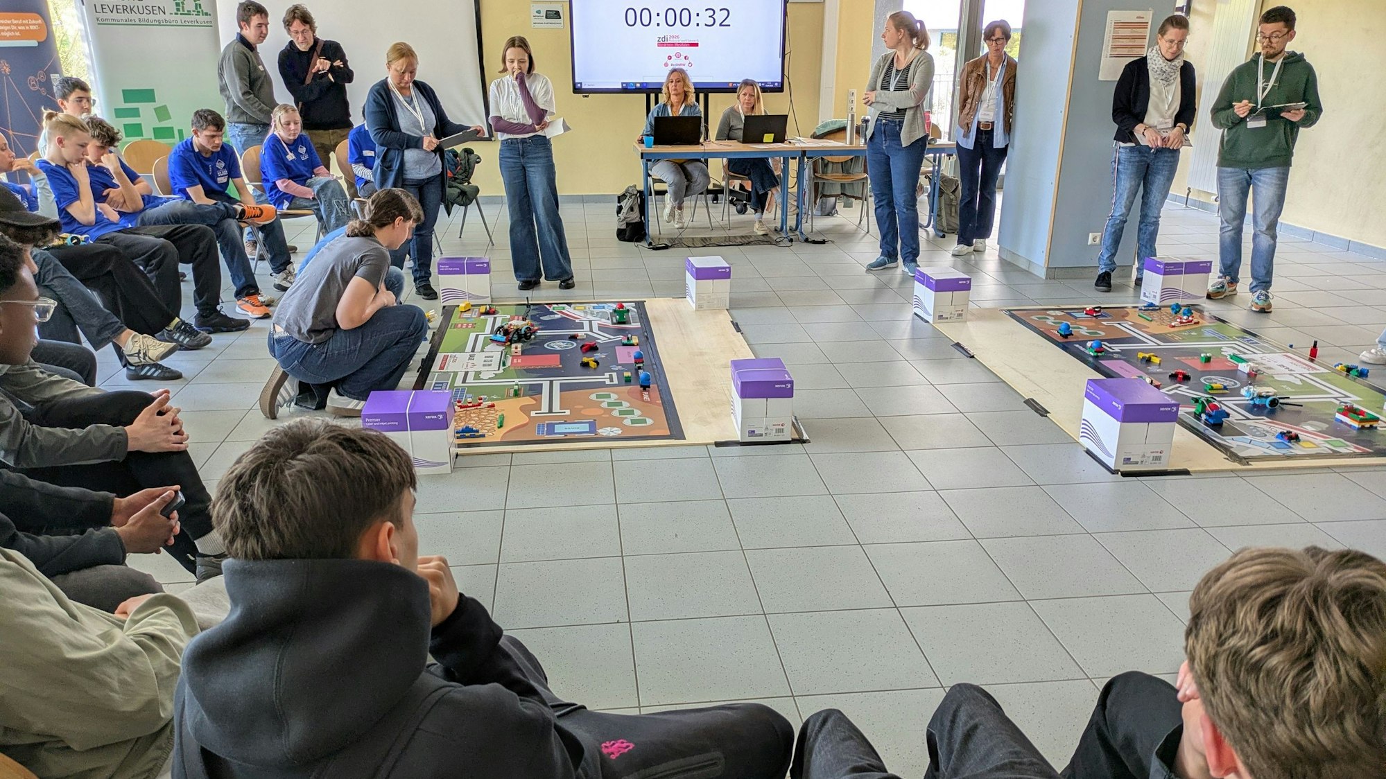 Roboterwettbewerb im Berufskolleg Opladen